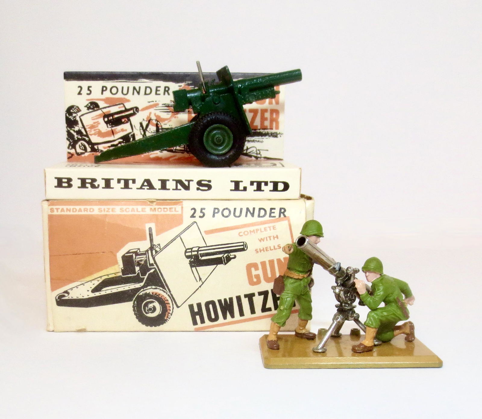 Britains #9705 25 Pounder & Deetail Artillery (1 of 1)