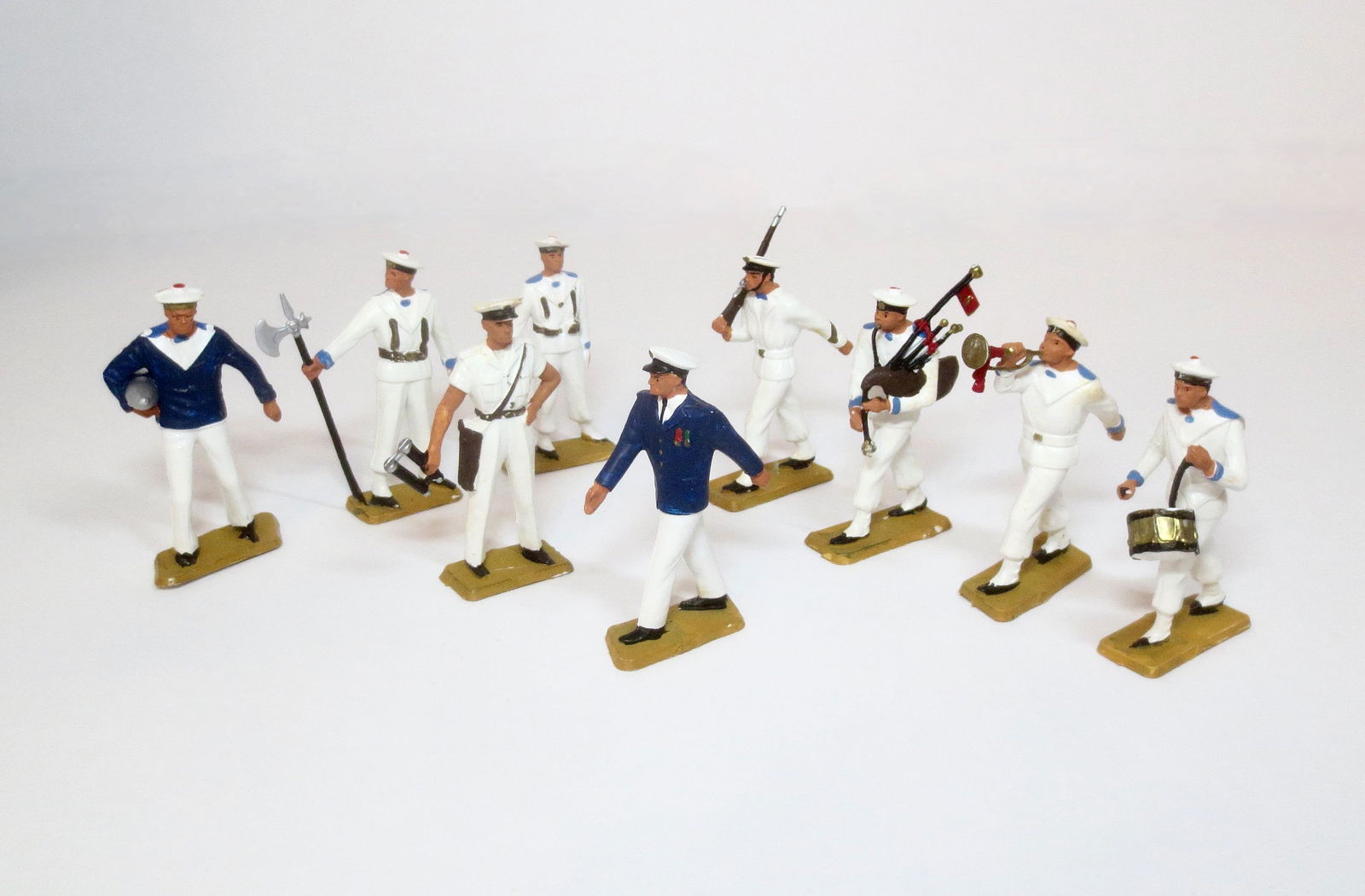 Starlux Plastic Naval Figures (1 of 1)