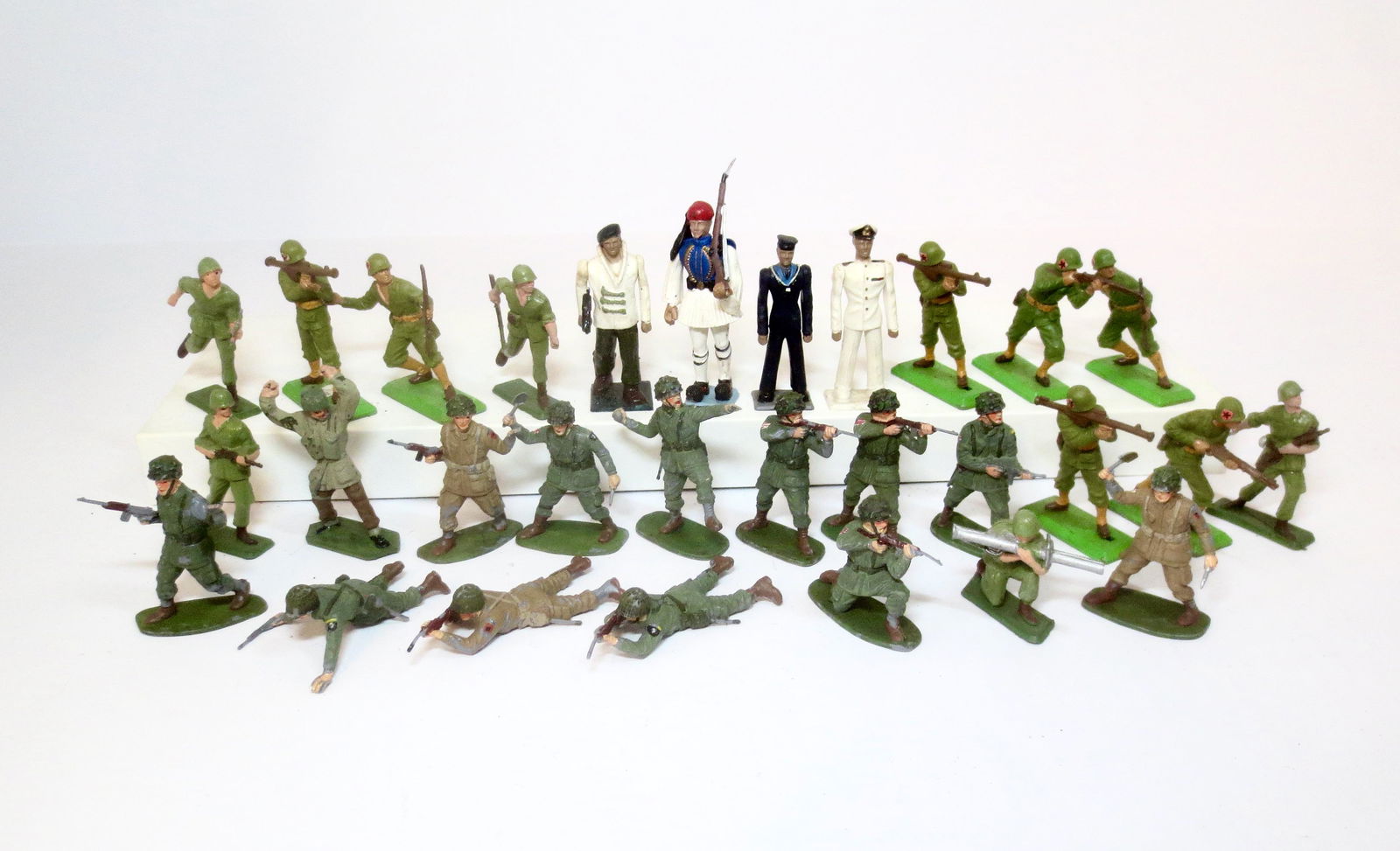 Assorted World War Two Plastic Figures (1 of 1)
