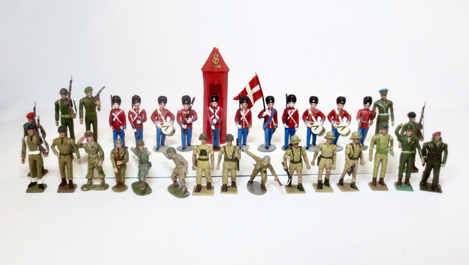 Assorted World War Two Plastic Figures (1 of 1)
