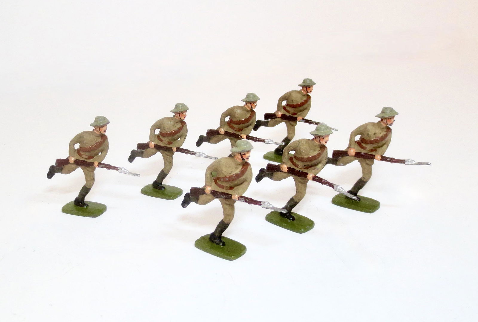 Solid Cast Boer War Infantry (1 of 1)