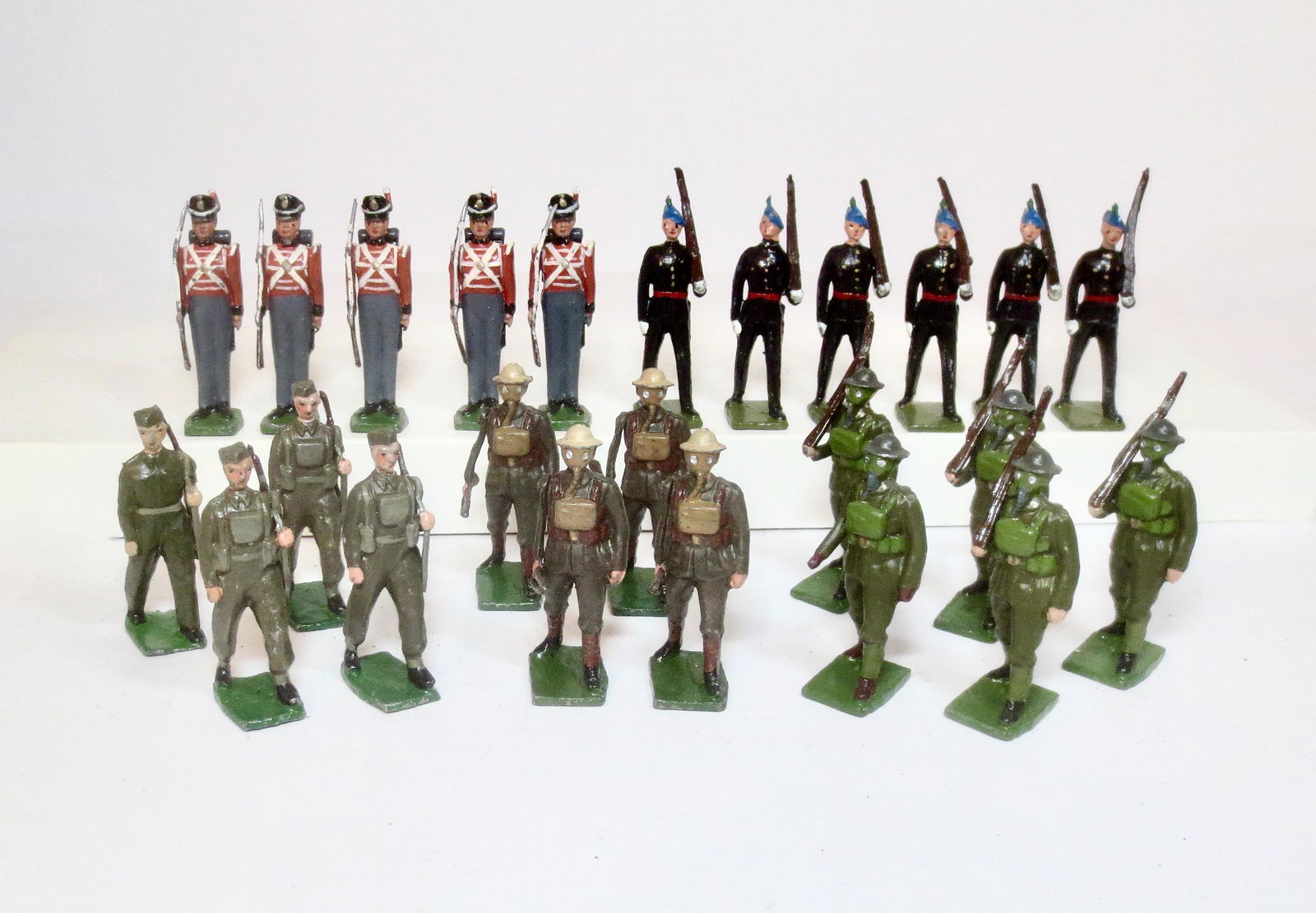 Britains Armies of The World Solid Recasts (1 of 1)
