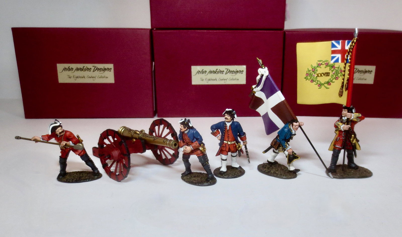 John Jenkins "Battle of the Plains of Abraham": French 8 Pounder Valliere Gun #QFGUN01, French Artillery Crew #QFA01, Regiment de Languedoc Officer with Colours #QF22, and 28th Regiment of Foot Officer with Colours #QB27. 6 pieces. Mint condition. 