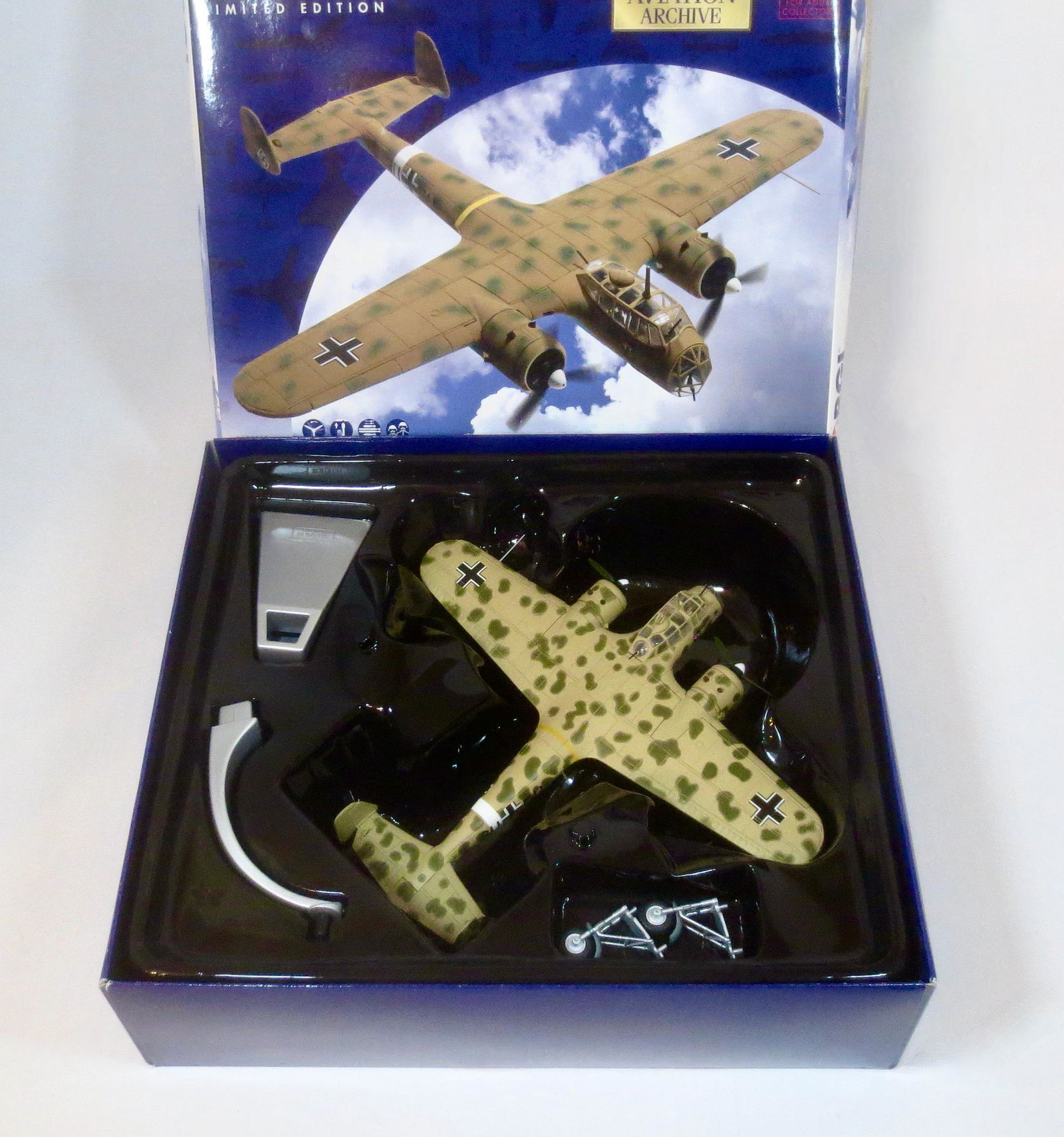 Corgi #AA38805 Dornier Do17Z-1 (1 of 1)