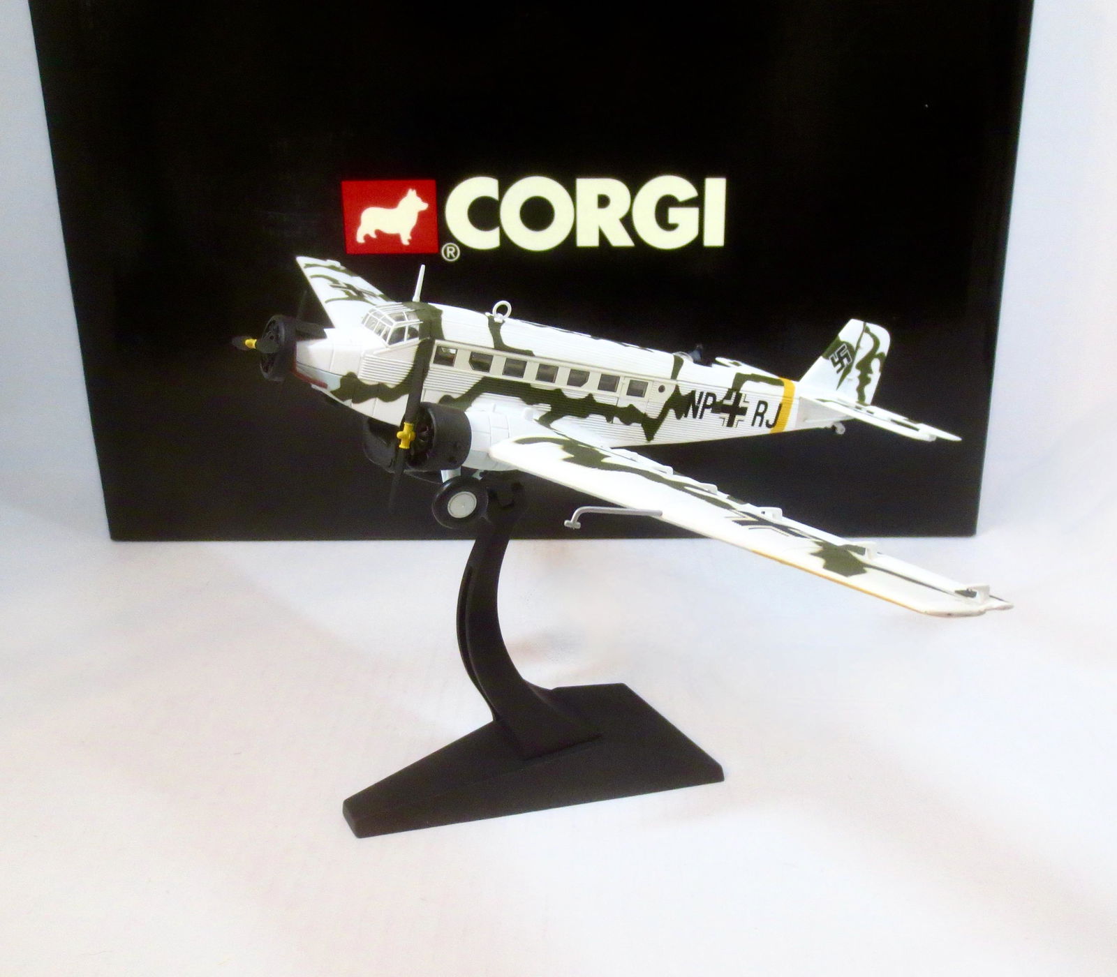 Corgi #AA6094 Junkers Ju52/3m (1 of 1)
