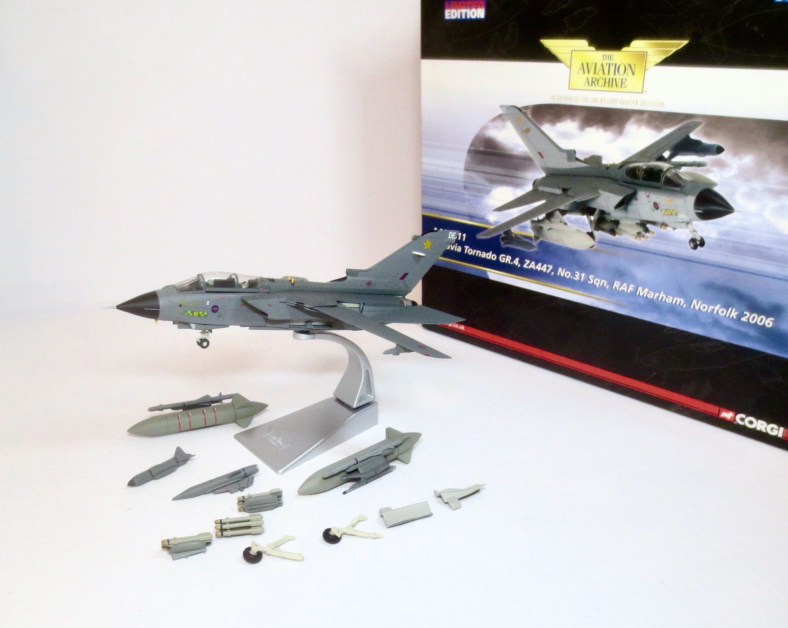 Corgi #AA33611 Panavia Tornado GR.4 (1 of 1)