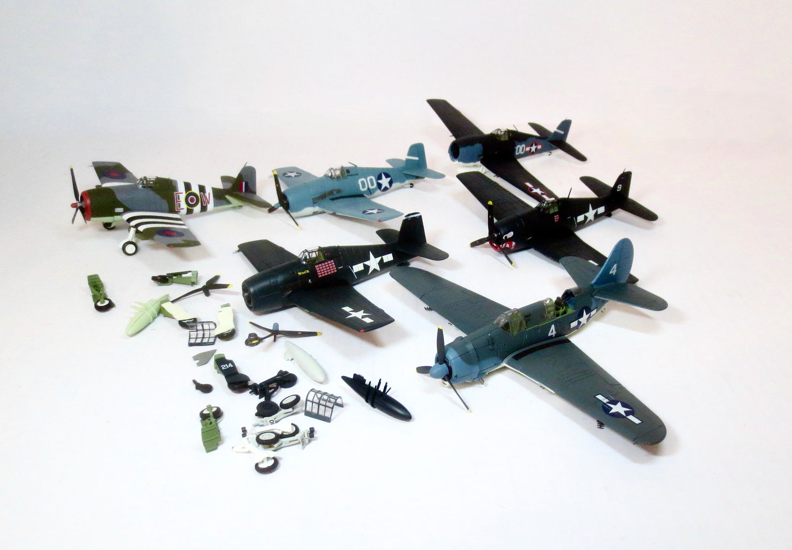 Corgi World War II Airplane Assortment (1 of 1)