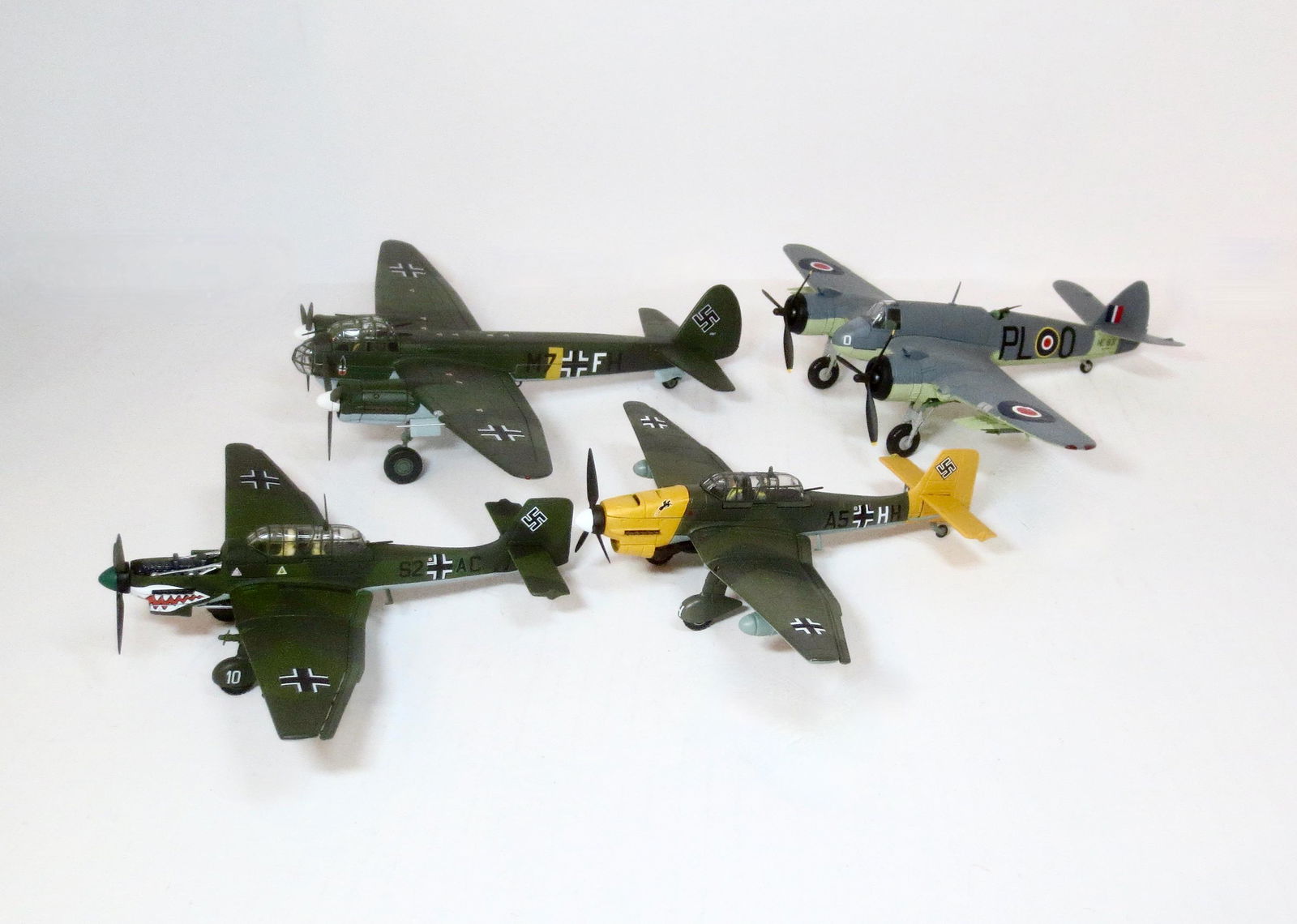 Corgi World War II Airplane Assortment (1 of 1)