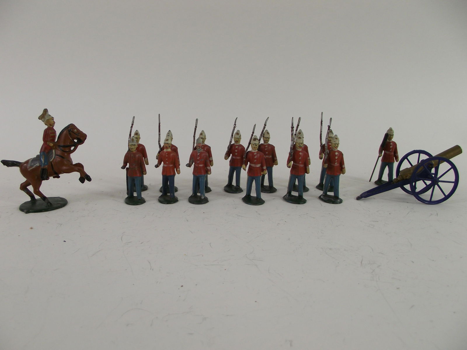 American Soldier Co Beiser U.S. Artillery Group (1 of 1)