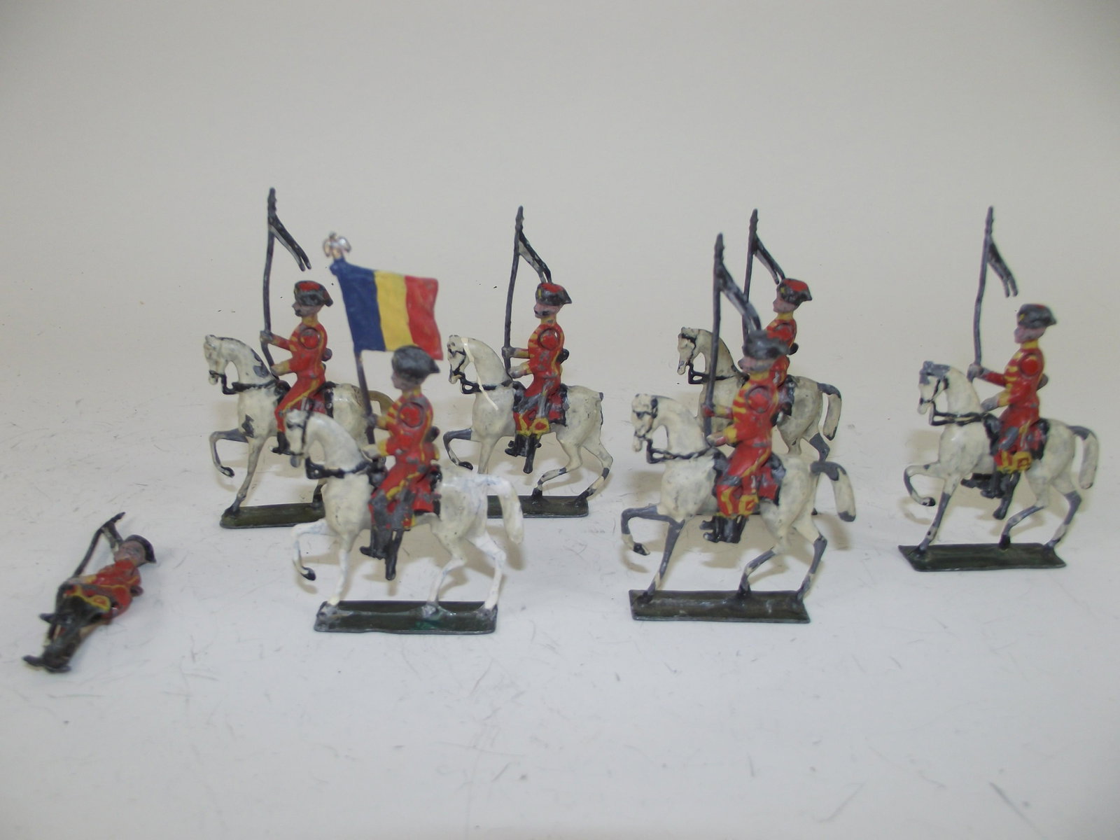 Early European Demi-round Lancers: 7 pcs, figures are in good condition with a few paint chips. One horse tail is broken. Approx. 3 1/2 inches from the base to tip of the lance.
