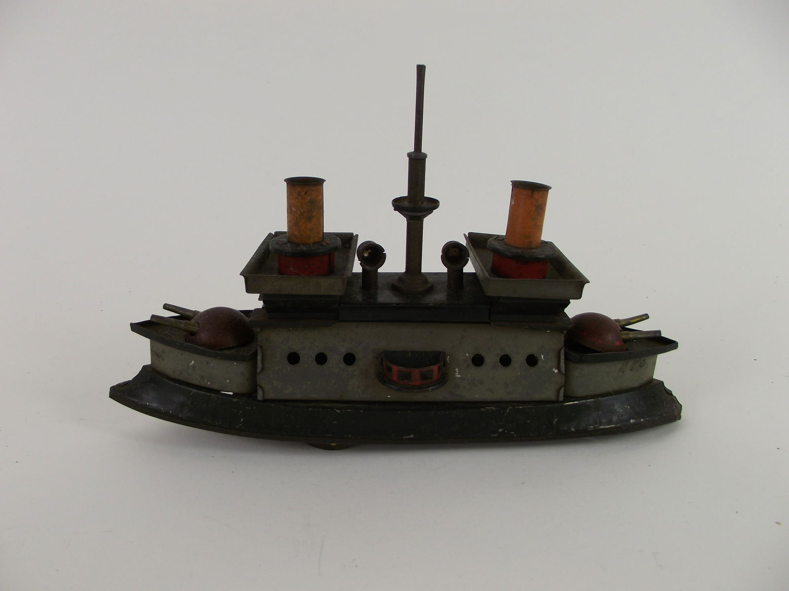 Hess Tin Wind Up Battleship (1 of 1)
