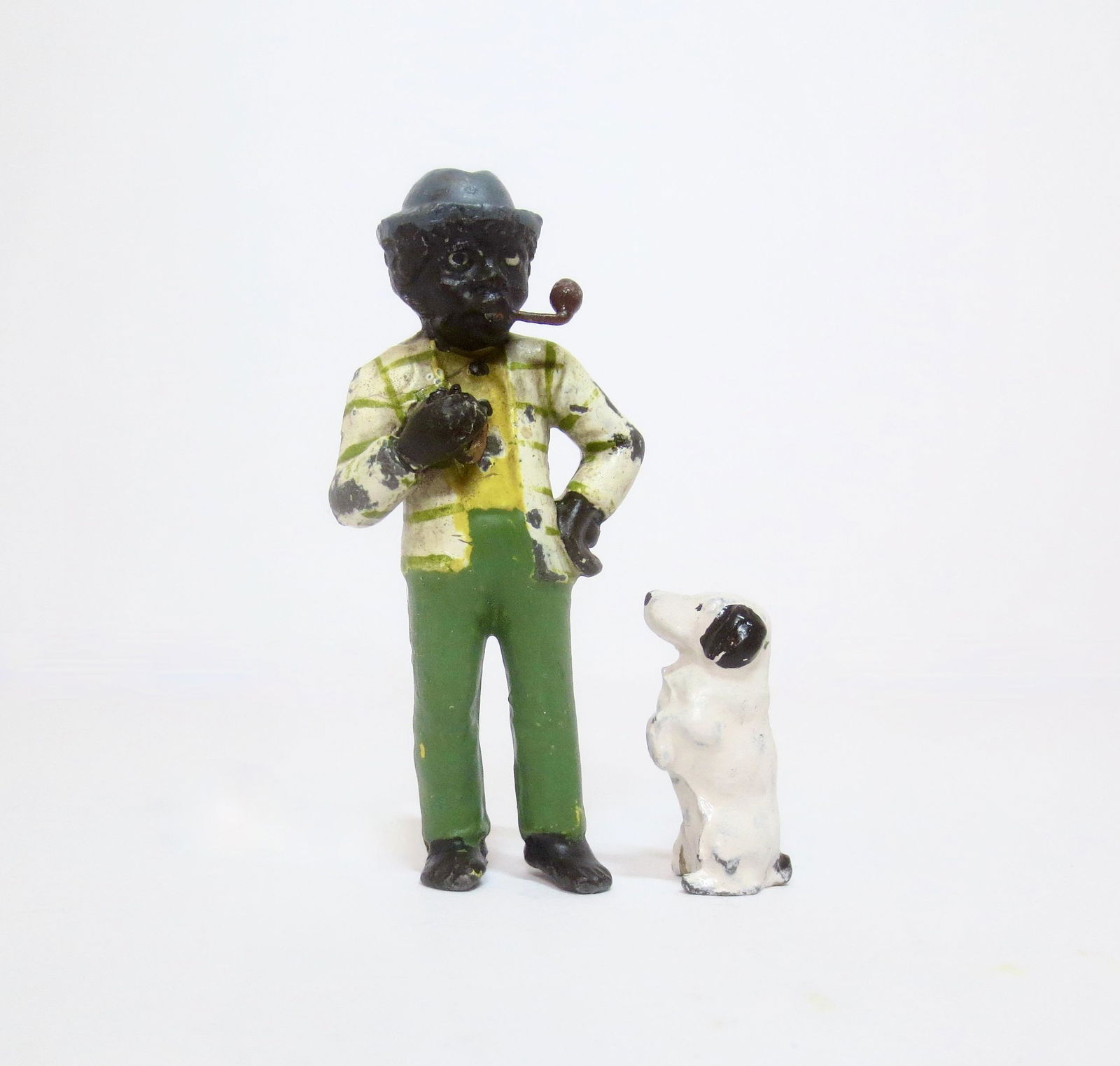 Heyde 60mm Black Americana Man & Hungry Dog: 2 pieces. Excellent condition. Unboxed.