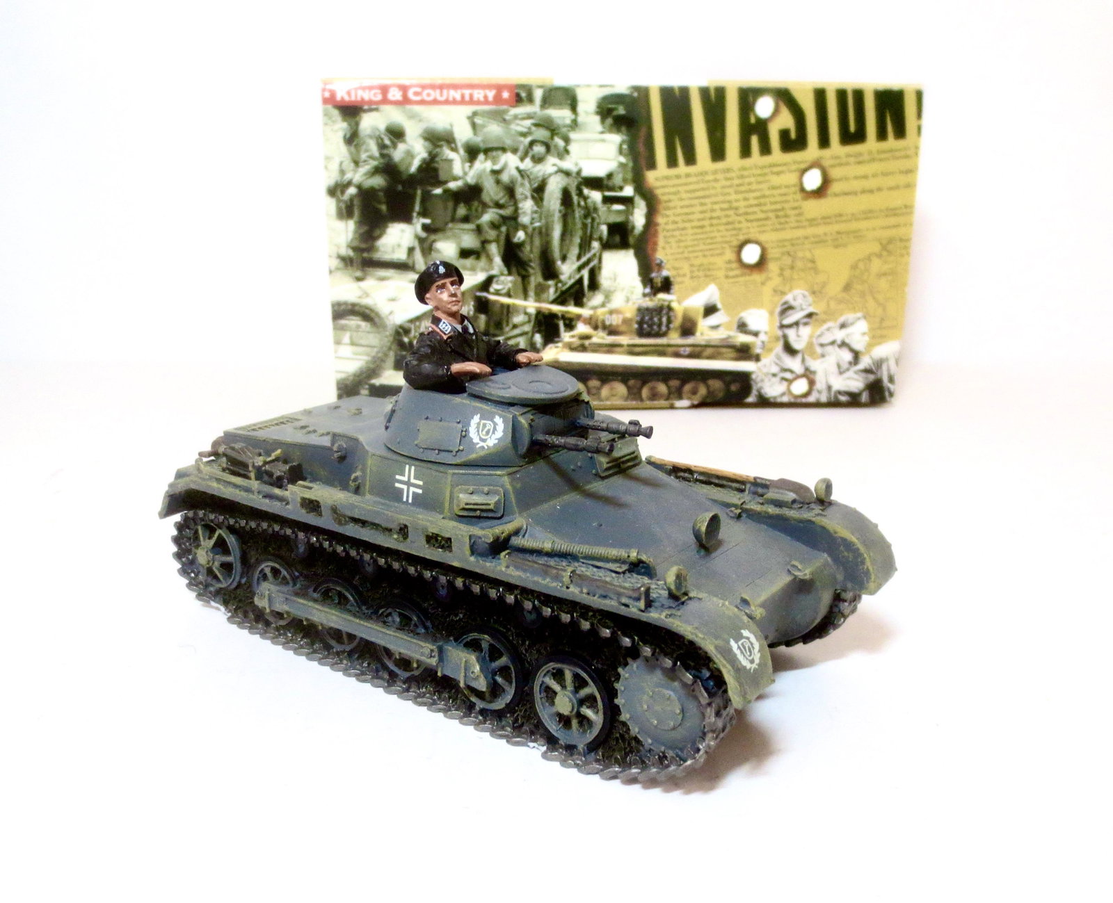 King & Country #LAH068 "Panzer 1 Tankette": Early in 1938 a volunteer company of LAHSS was organized into a tank troop utilizing the already obsolete Panzer 1 tankettes. Little did they realize they would become a fully fledged and famous Armou