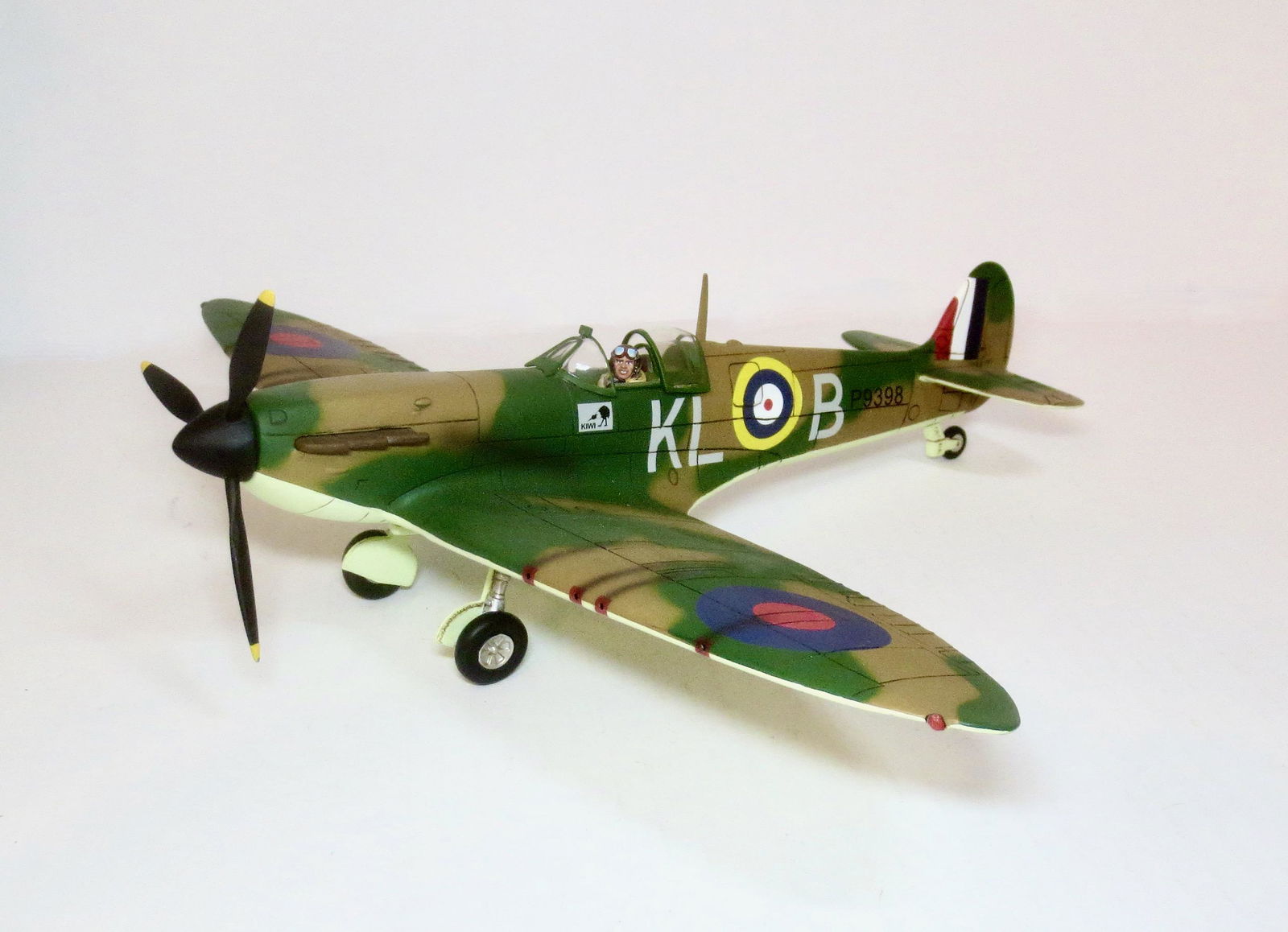 King & Country #RAF016 Supermarine Spitfire Mk.1 (1 of 1)