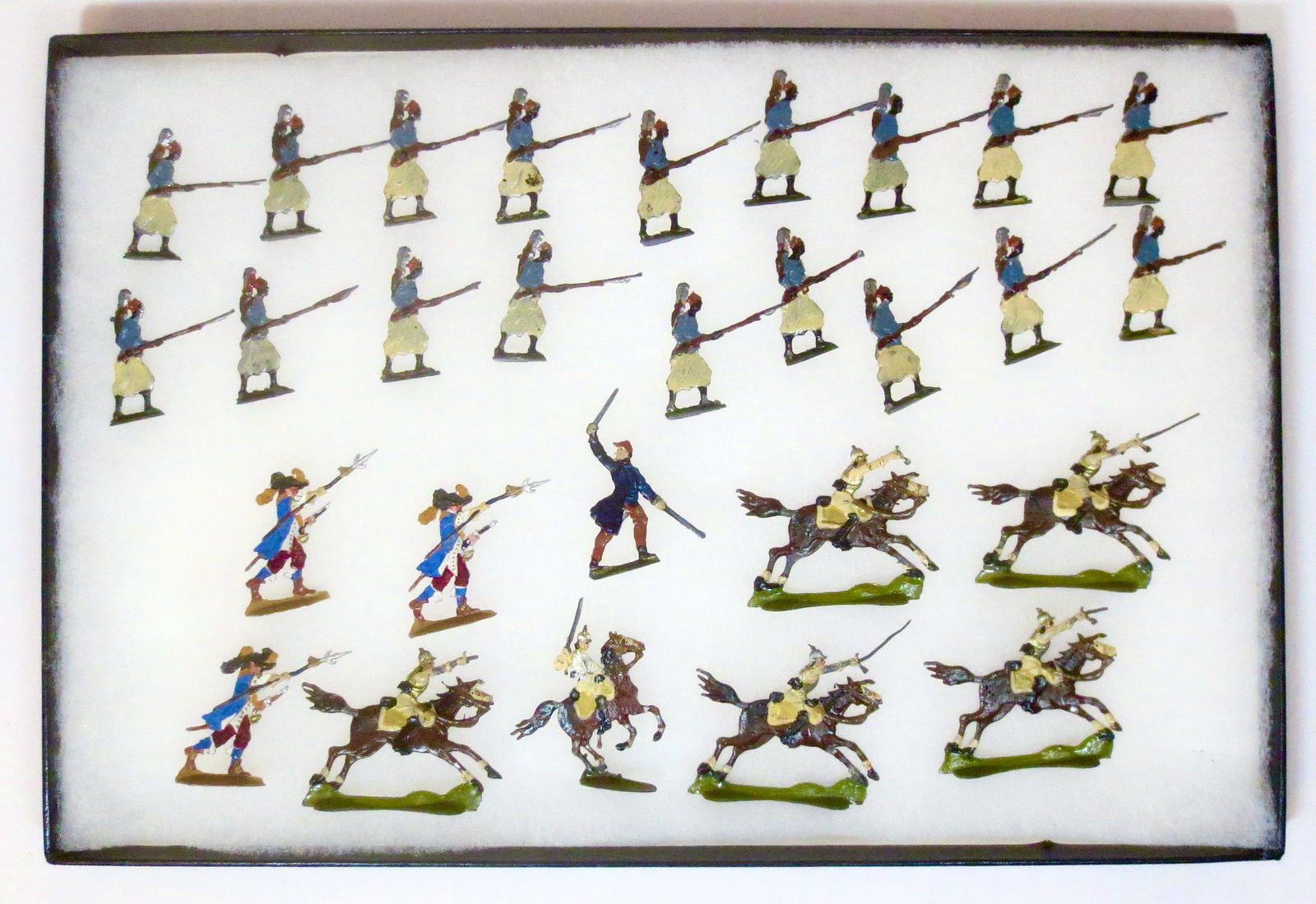 Assorted Vintage German Flats (1 of 1)