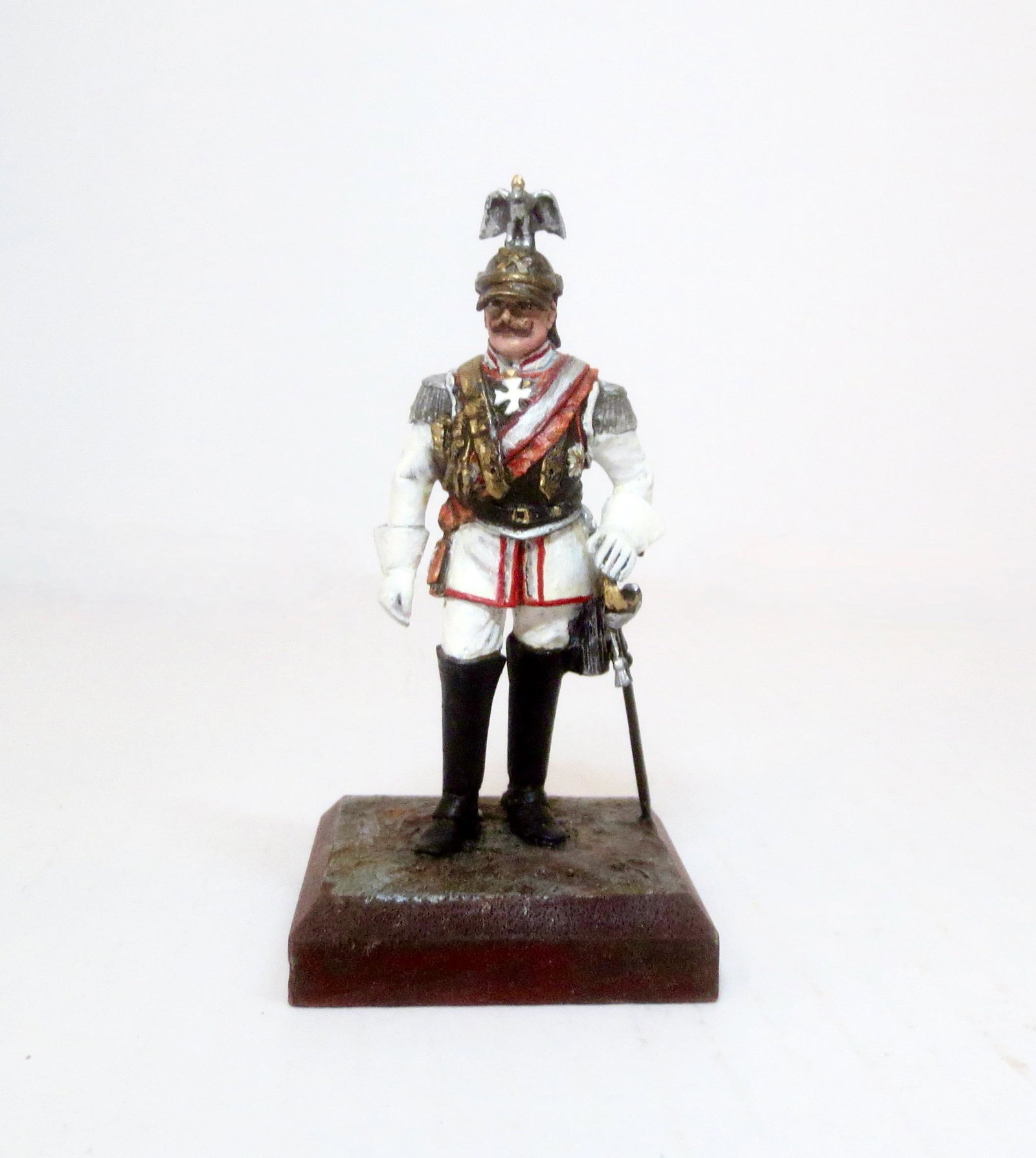 Large Scale Kaiser Wilhelm II: 75mm figure on wooden plinth. Near mint condition. Unboxed.