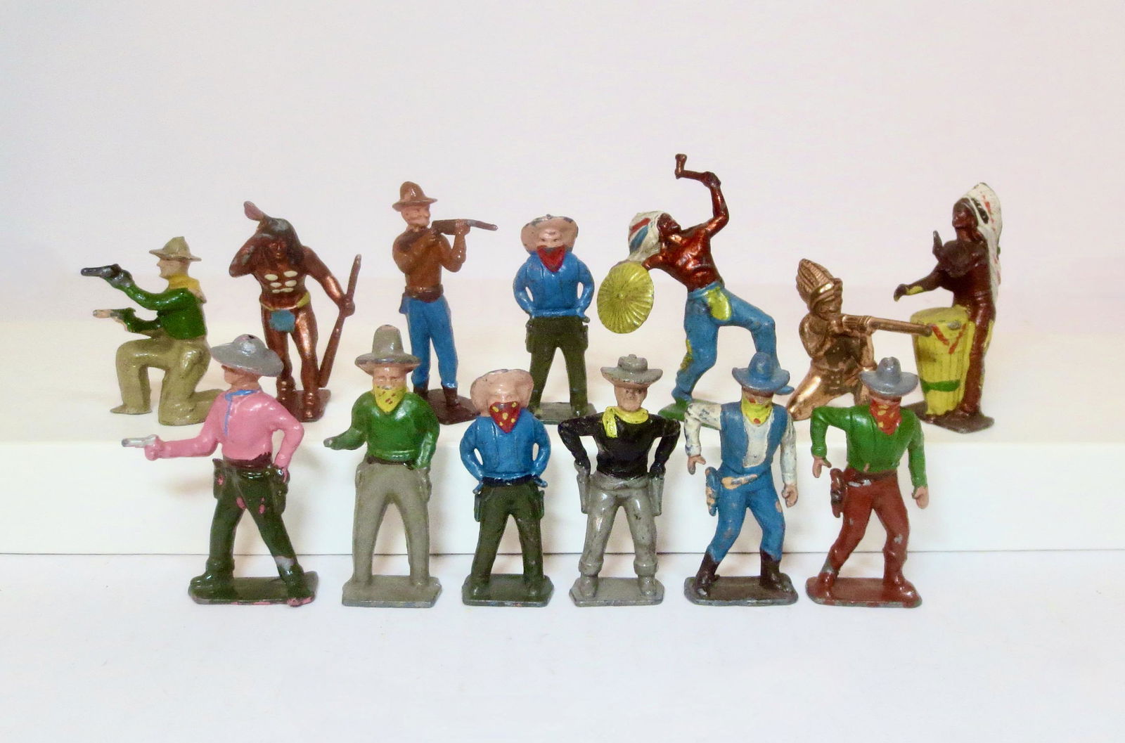 Crescent Wild West Cowboys & Indians (1 of 1)