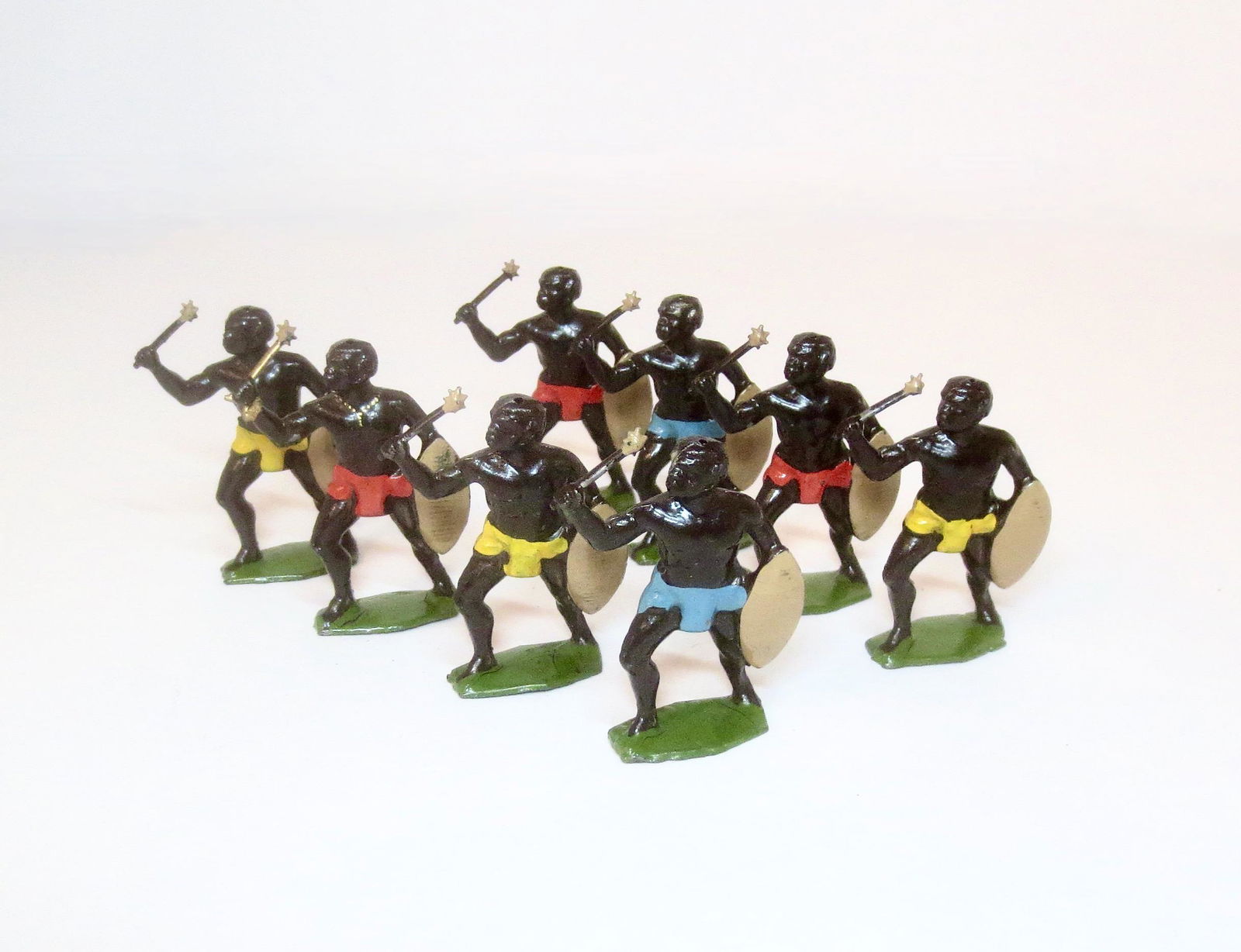 Britains Zulus with Knobkerry Clubs (1 of 1)
