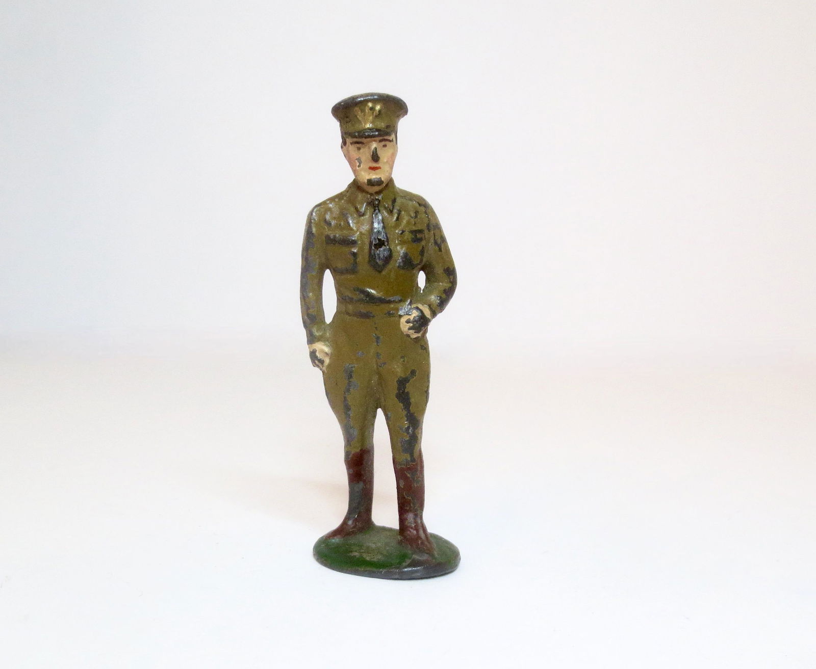 Historical Miniatures General Mac Arthur (1 of 1)