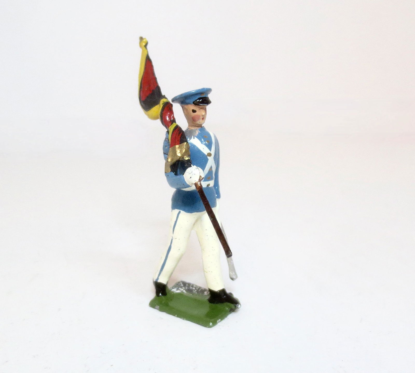 Britains RARE Venezuelan Military School Cadet: Standard Bearer with Colours. Circa mid 1950's. Unboxed.