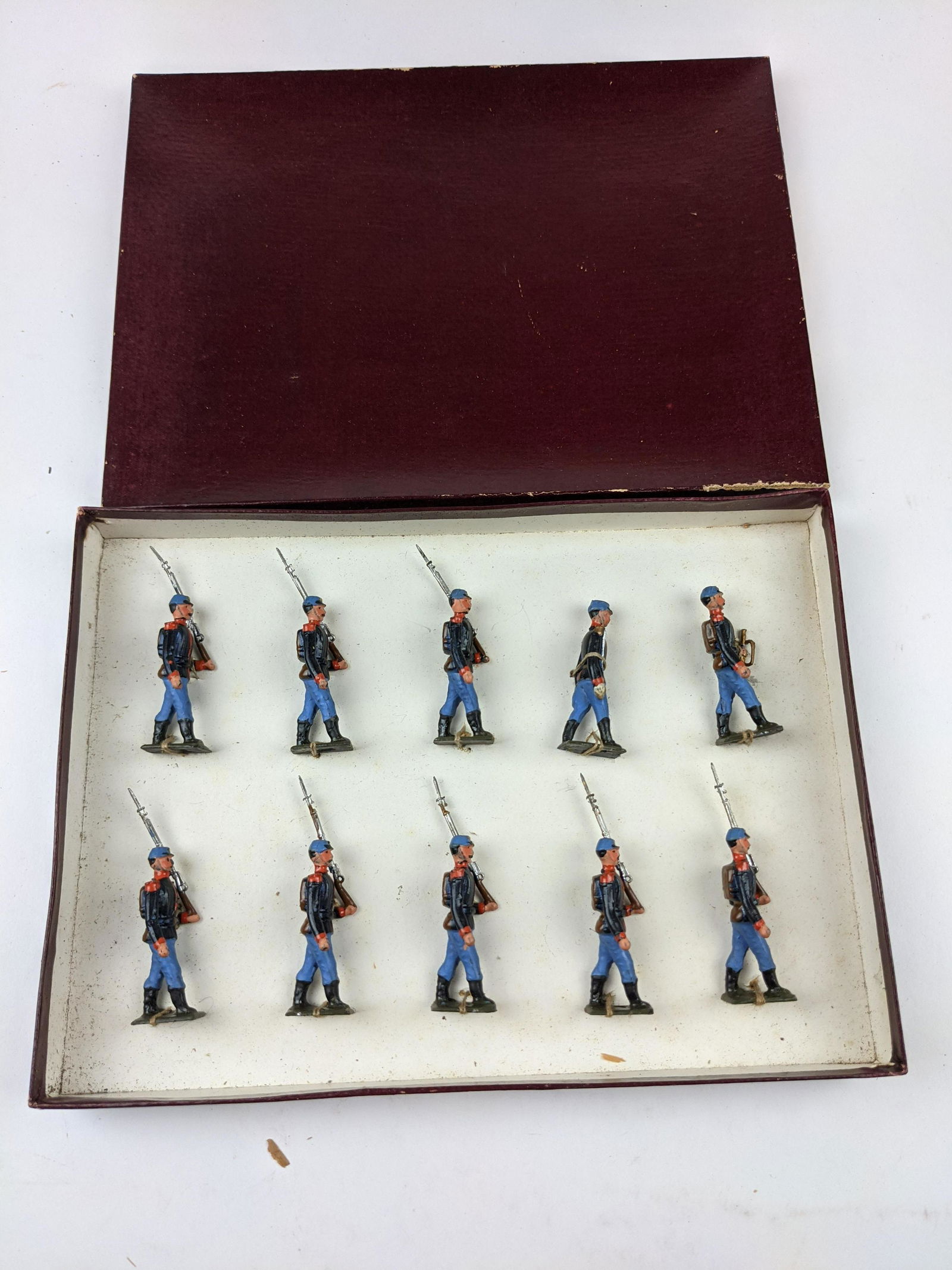 Heyde Size 1 #407 Belgian Marching: 10 Pieces Condition Like New Still Tied In Box Very Good
