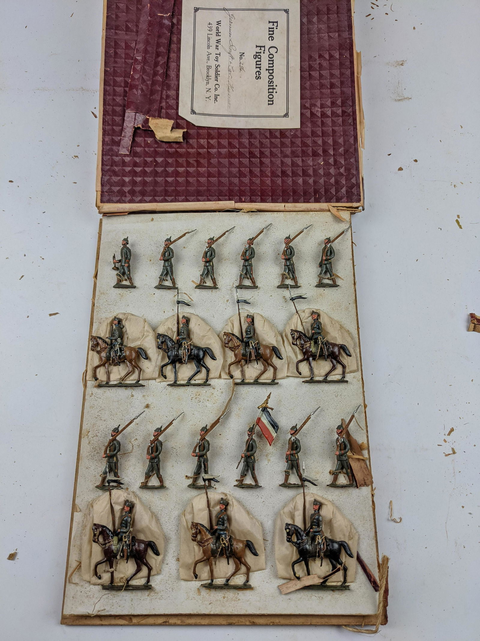 Heyde Size 2 German Infantry & Cavalry (1 of 1)