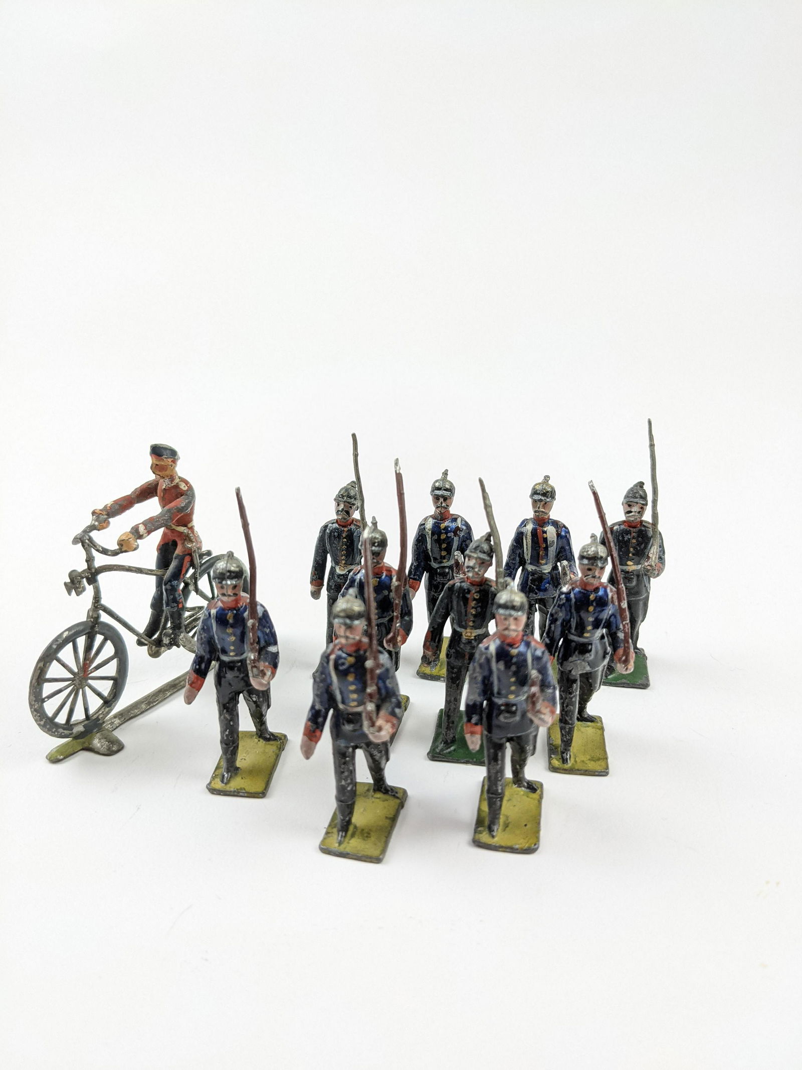 Heyde Size 2 Prussians Marching & Bicyclist (1 of 1)