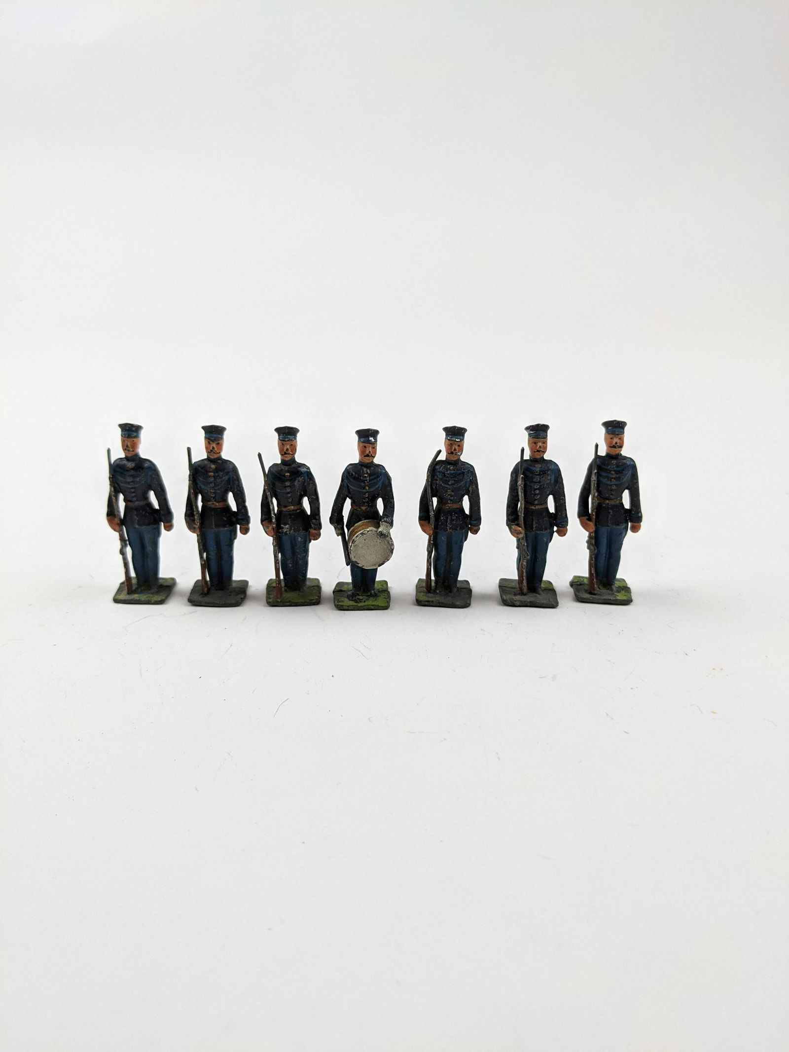 Heyde Size 2 U.S. Union At Attention (1 of 1)