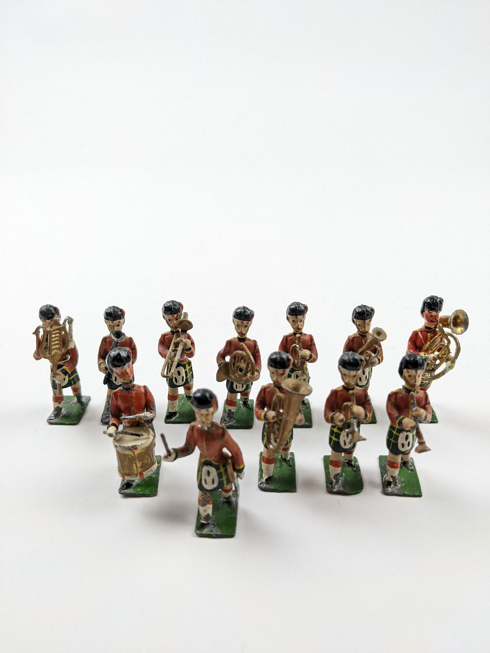 Heyde Size 2 Scottish Highlanders Marching Band (1 of 1)