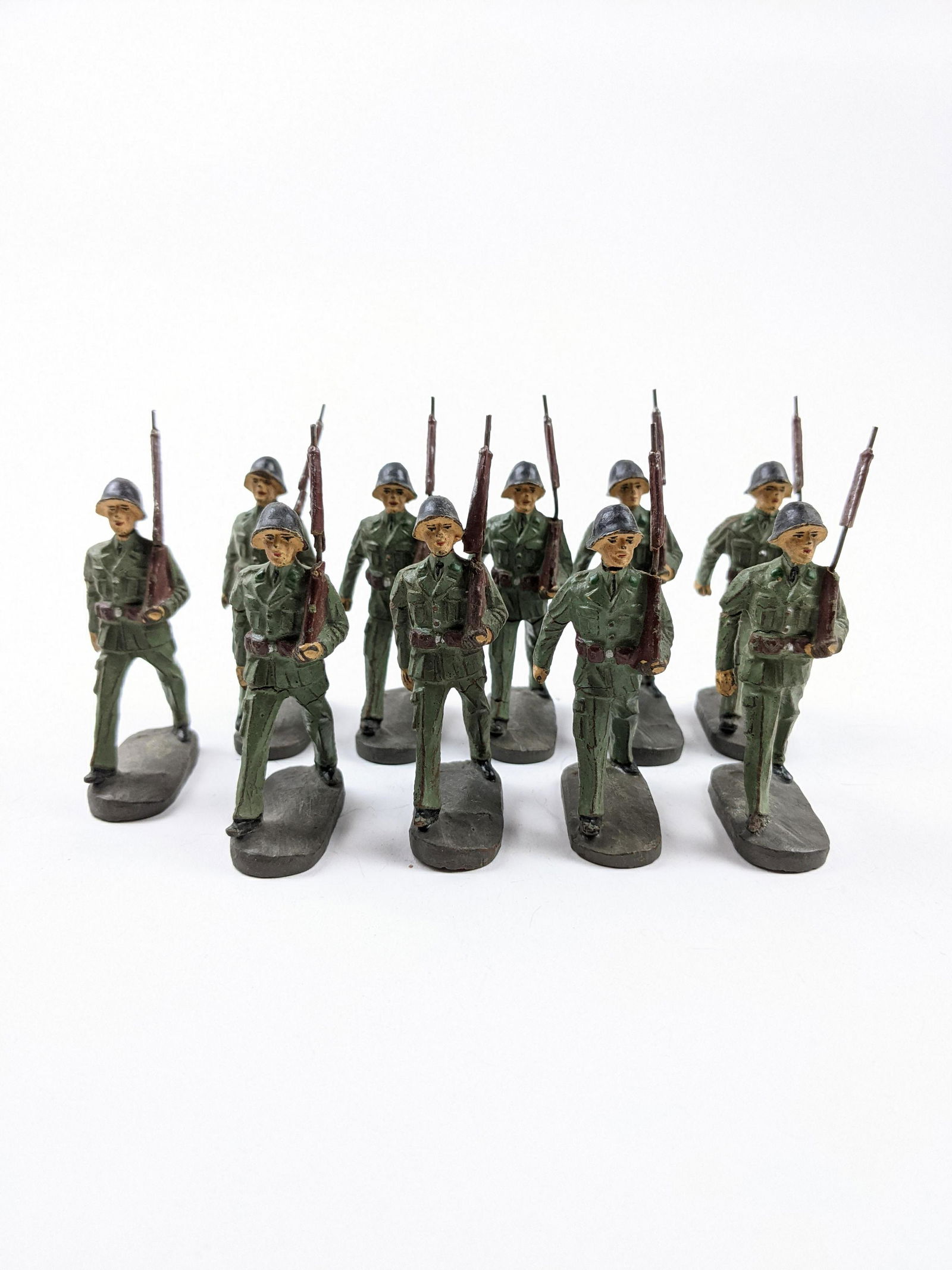 Elastolin 7cm Swiss Marching (1 of 1)