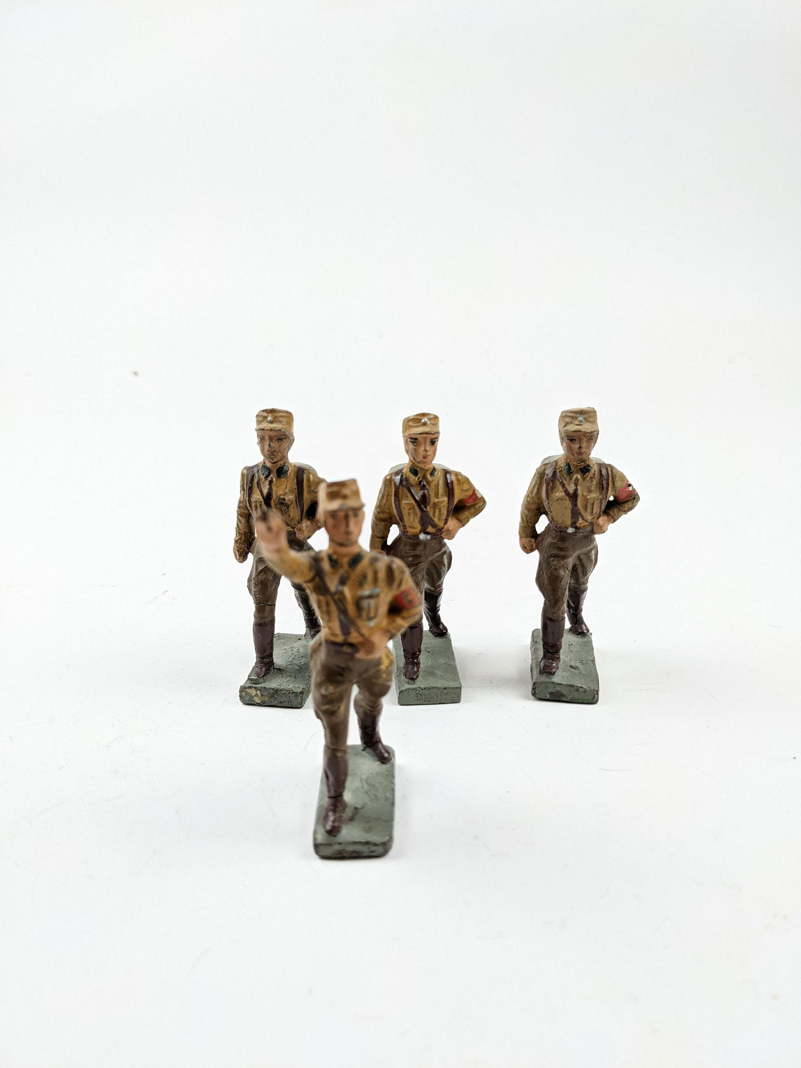 Lineol 7cm S.A. Longcoats Marching (1 of 1)