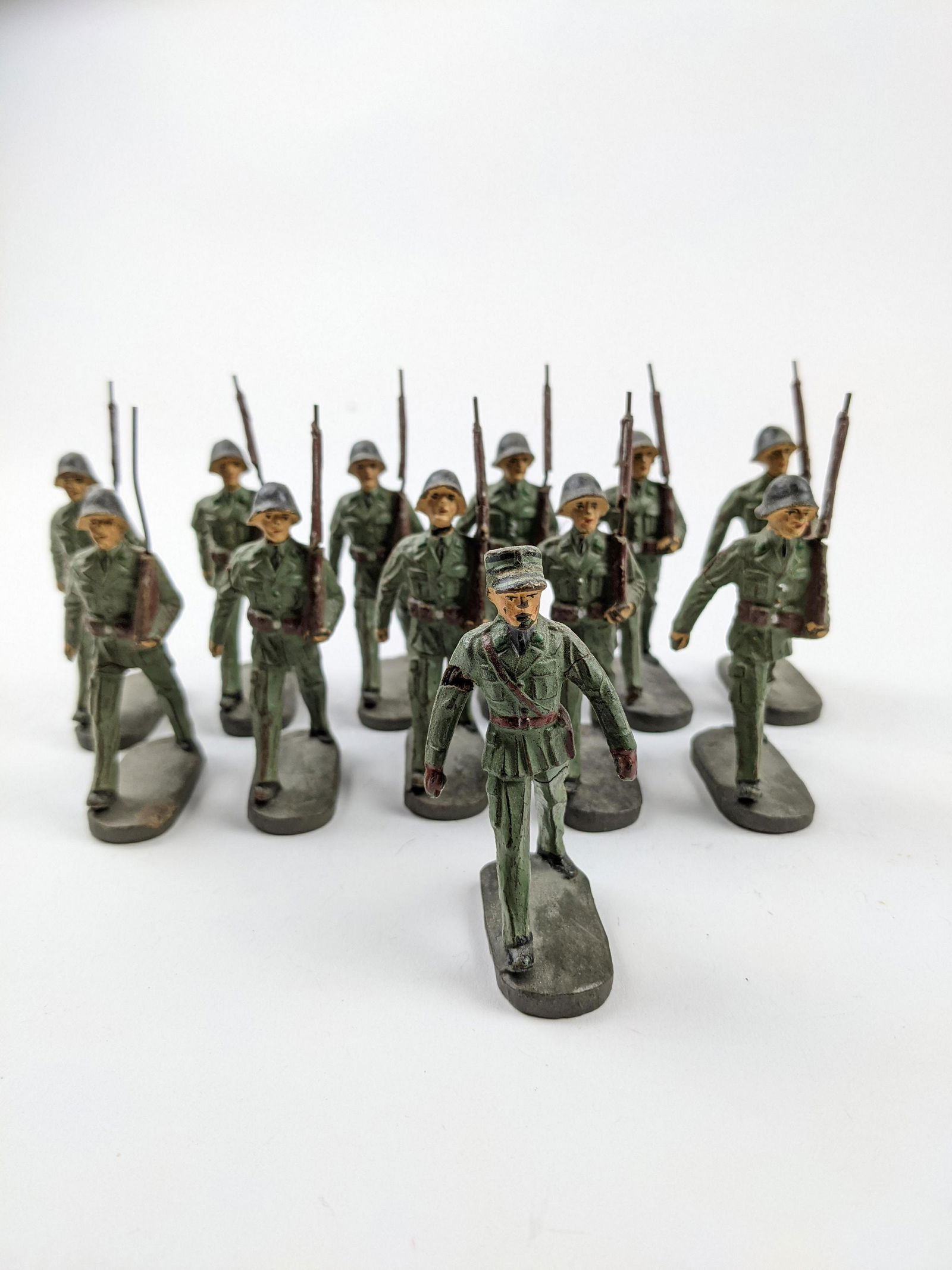 Elastolin 7cm Swiss Marching (1 of 1)