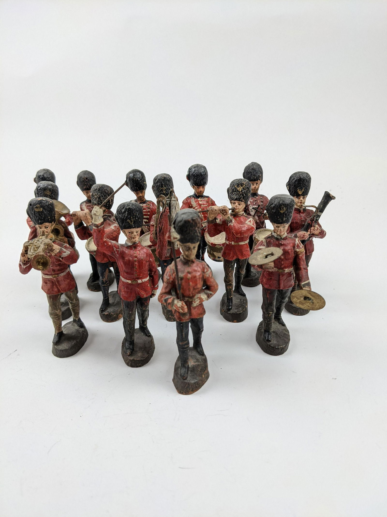 Elastolin 10cm English Guards Band (1 of 1)