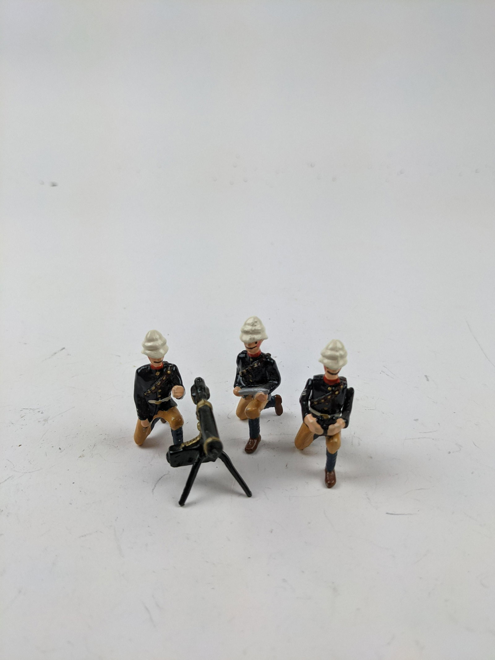 British Bulldog British Machine Gun Crew: 4 Pieces Condition Excellent No Box