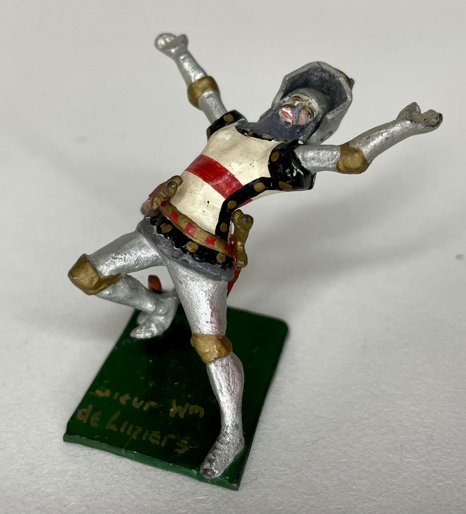 Courtenay 8A Sieur William de Liniers (1 of 5)