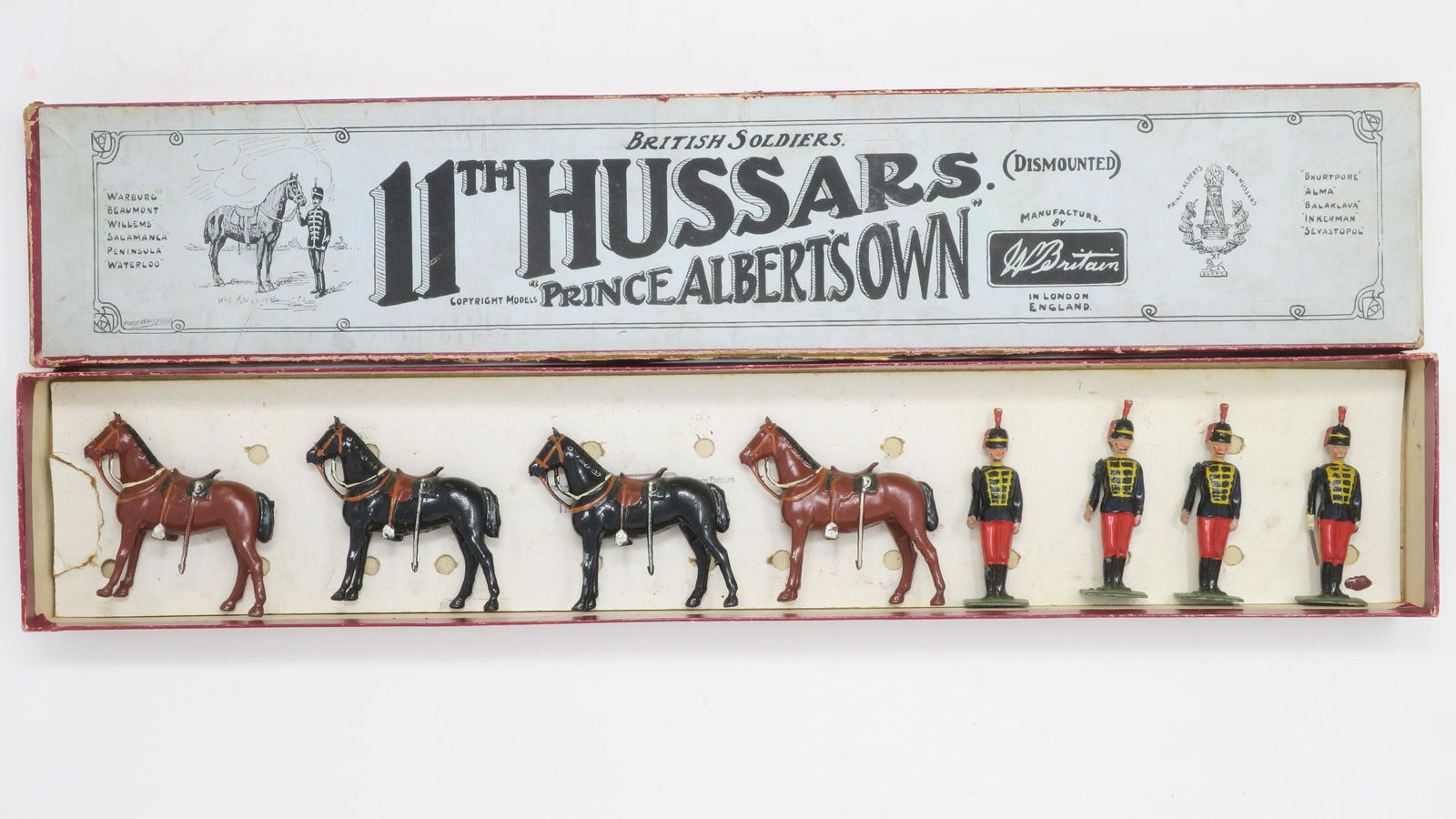 Britains Set #182 11th Hussars Dismounted (1 of 1)