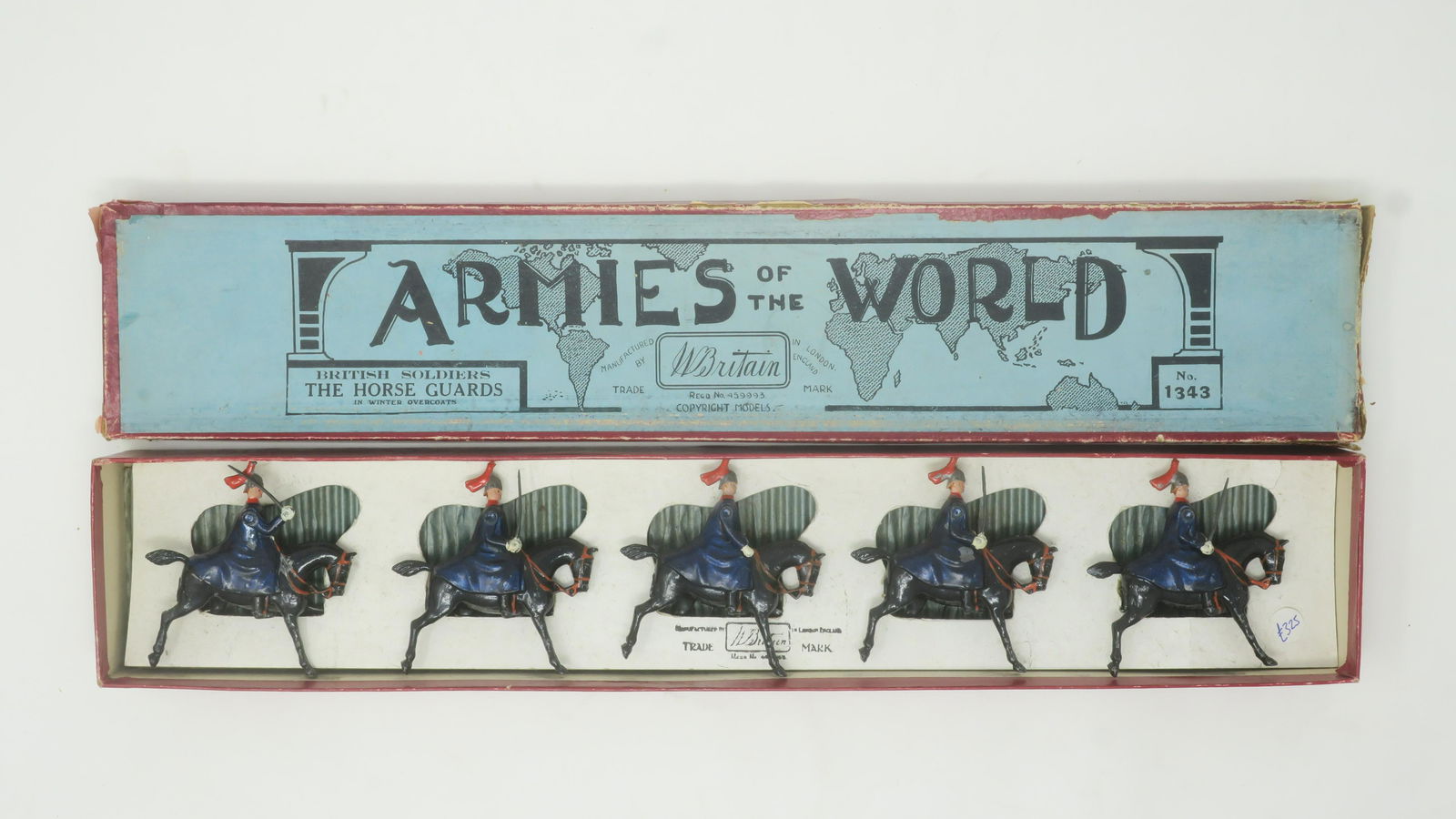 Britains Set #1343 Horse Guards in Winter Dress (1 of 1)