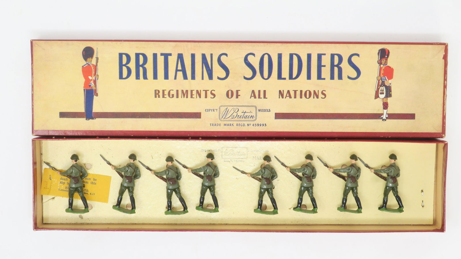 Britains Set #2032 Russian Infantry Advancing (1 of 1)