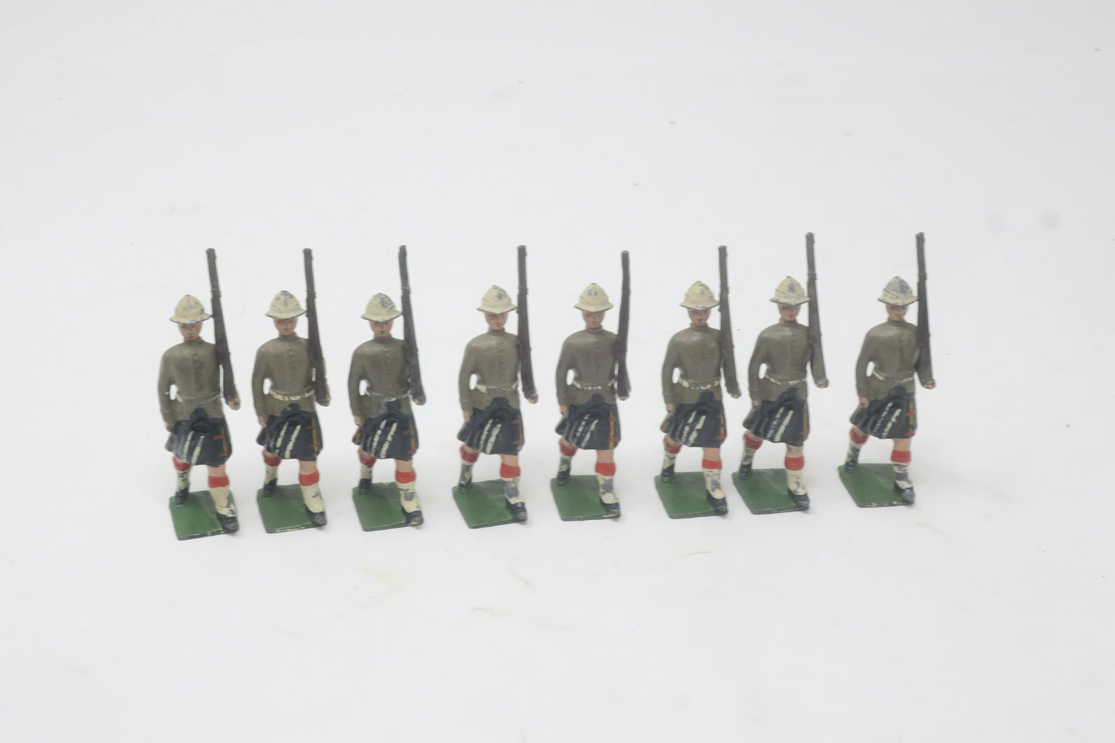 Britains Set #114 Cameron Highlanders (1 of 1)