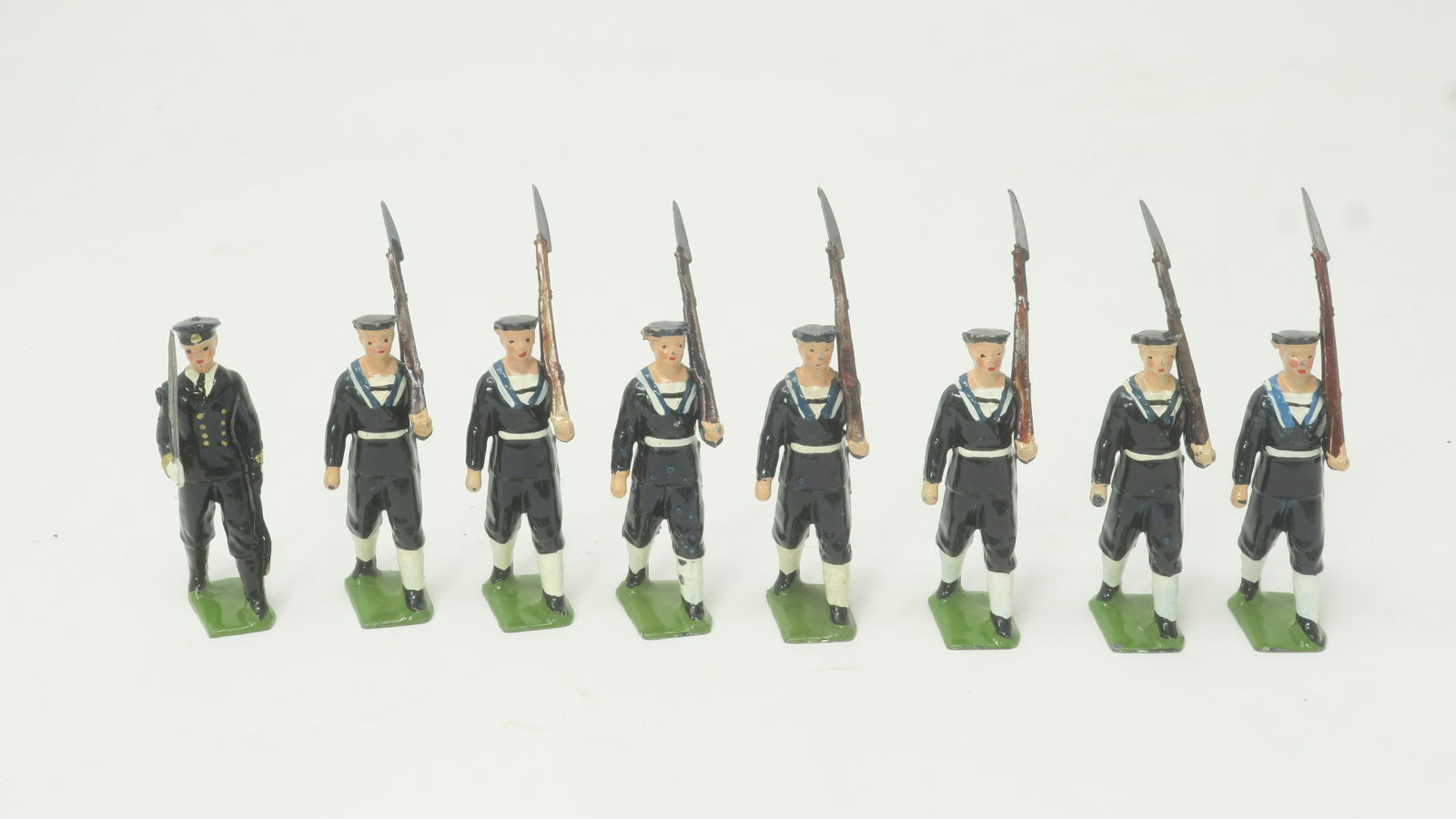Britains Set #2080 Royal Navy Sailors (1 of 1)