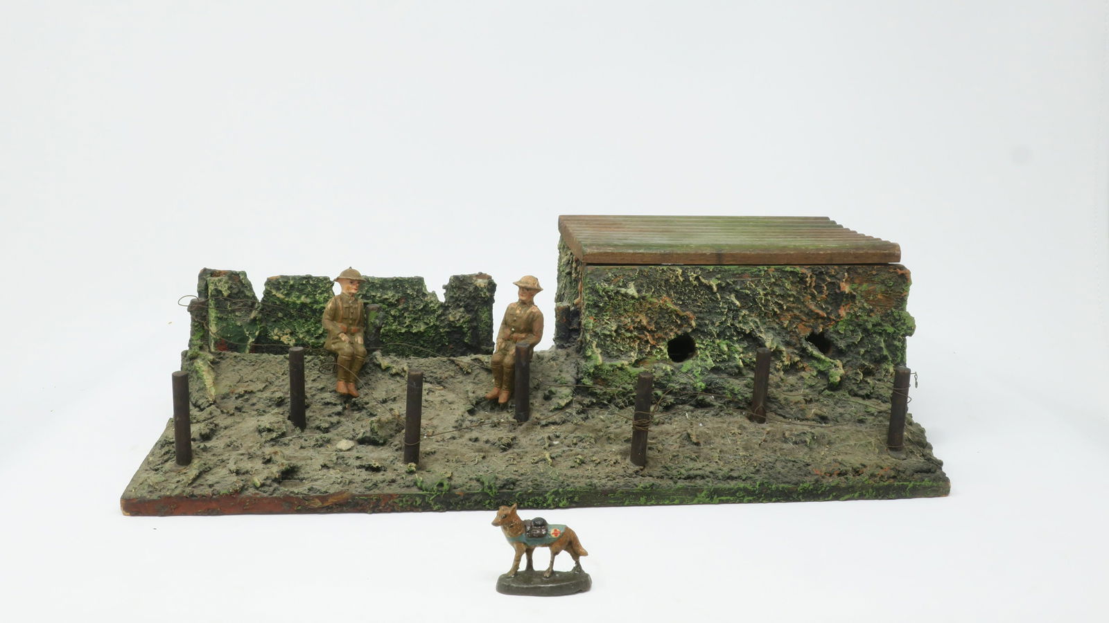 Elastolin Trench, Figures & Medical Corps Dog (1 of 1)