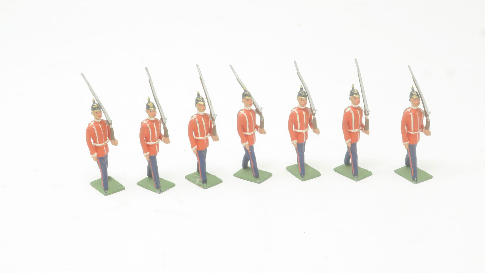 Heyde British Infantry, review order, at slope (1 of 1)
