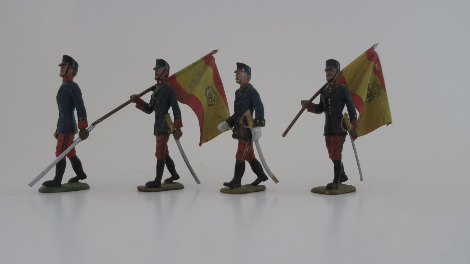 Almirall Spanish Colour Party Set (1960) (1 of 1)