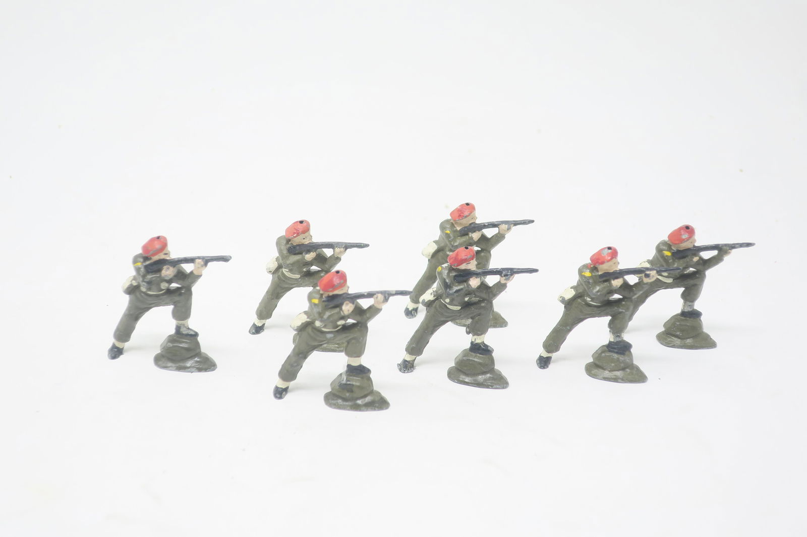 Charbens Paratroopers Firing (1958) (1 of 1)