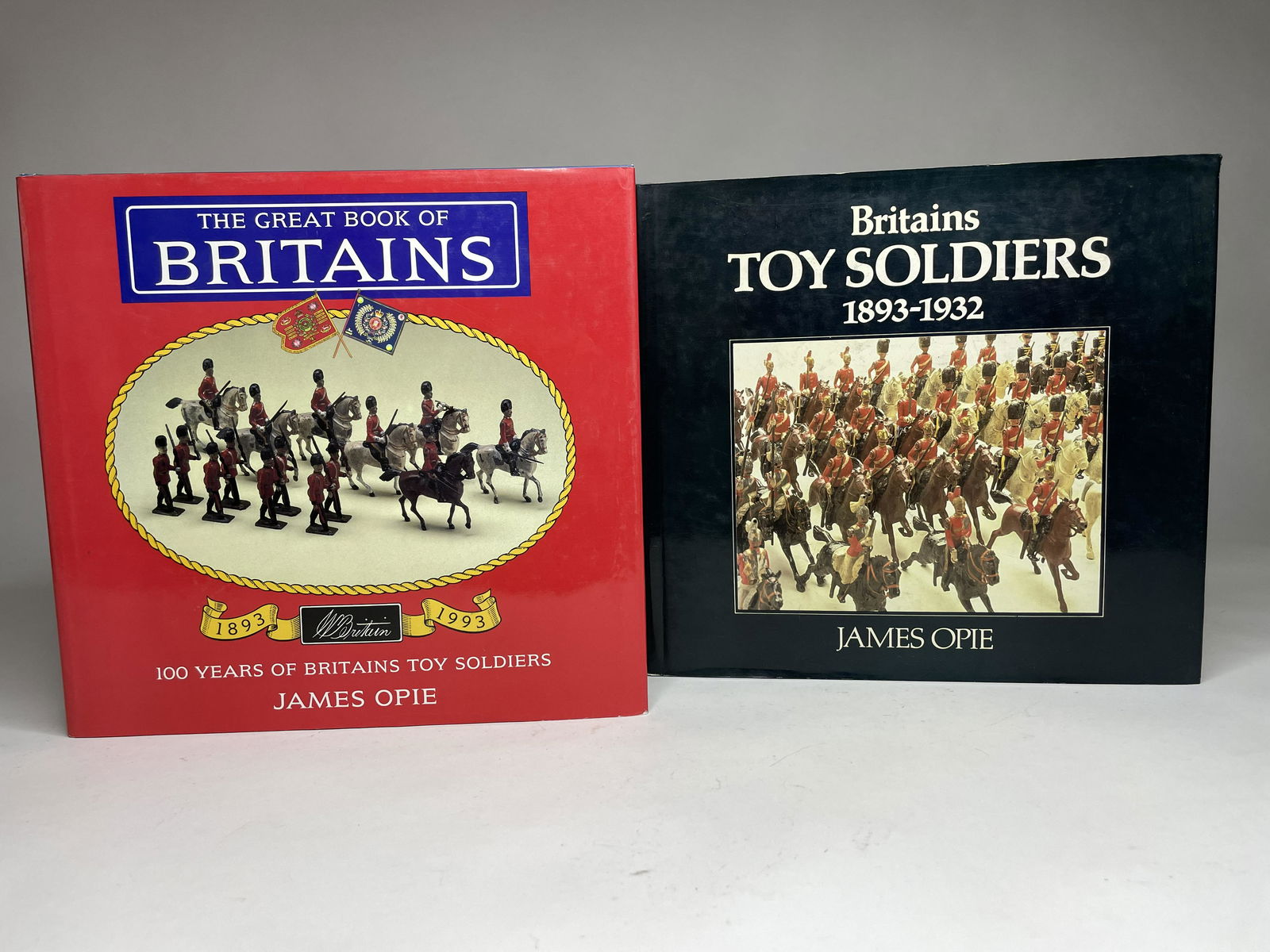 The Great Book of Britains and Toy Soldiers (1 of 1)
