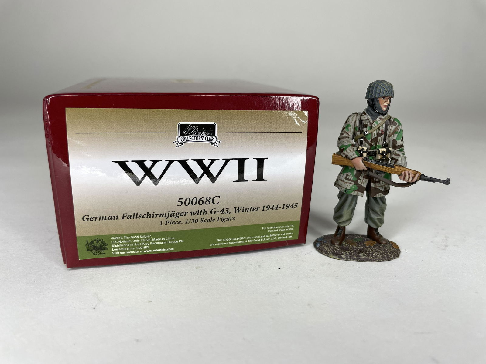 W Britain WWII 50068C German Fallschirmjager (1 of 1)
