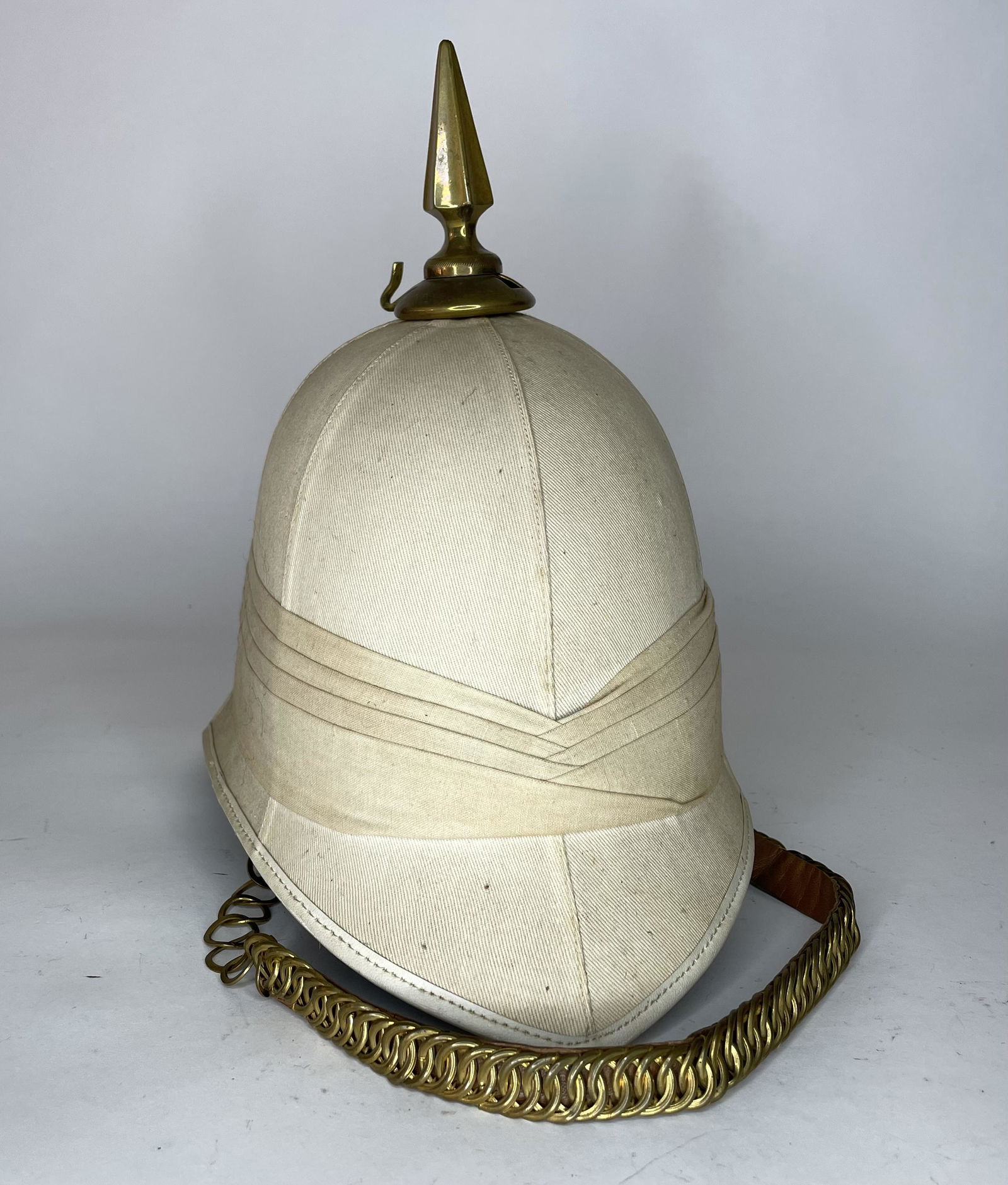 British Pith Helmet (1 of 3)