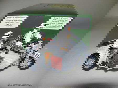 King and Country Stalingrad Germans: Motorcycle with side car, snow/winter Camo, WS6 (W), 4 pcs. MIB.