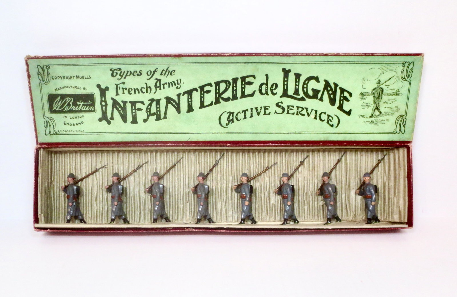 Britains #192 Infanterie de Ligne Active Service: Pre war issue. 8 pieces. Near mint condition. Whisstock label box, excellent.