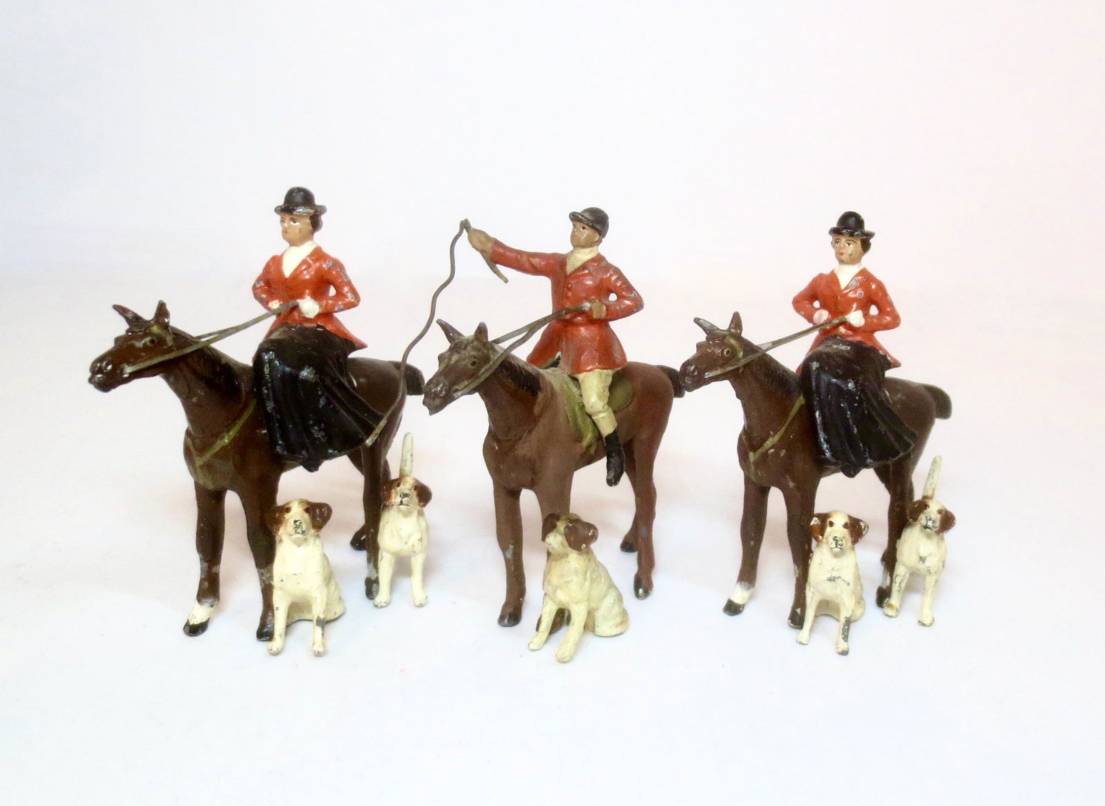 Heyde 60mm Huntsman and Huntswomen: 3 pieces. Excellent condition. No box.